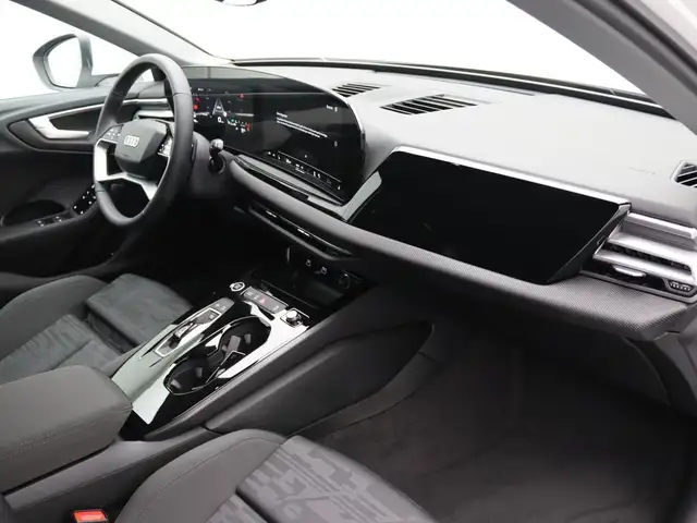 Audi A5 view 10