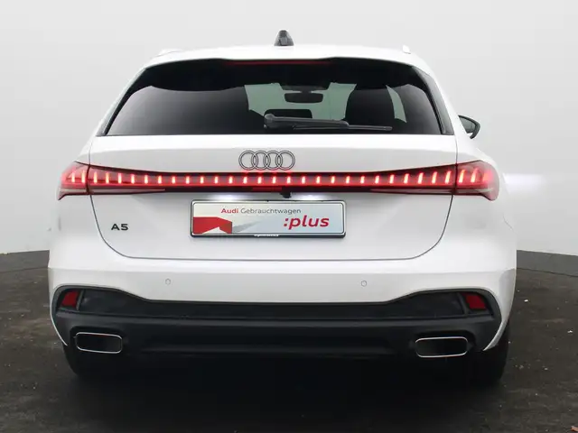 Audi A5 view 6