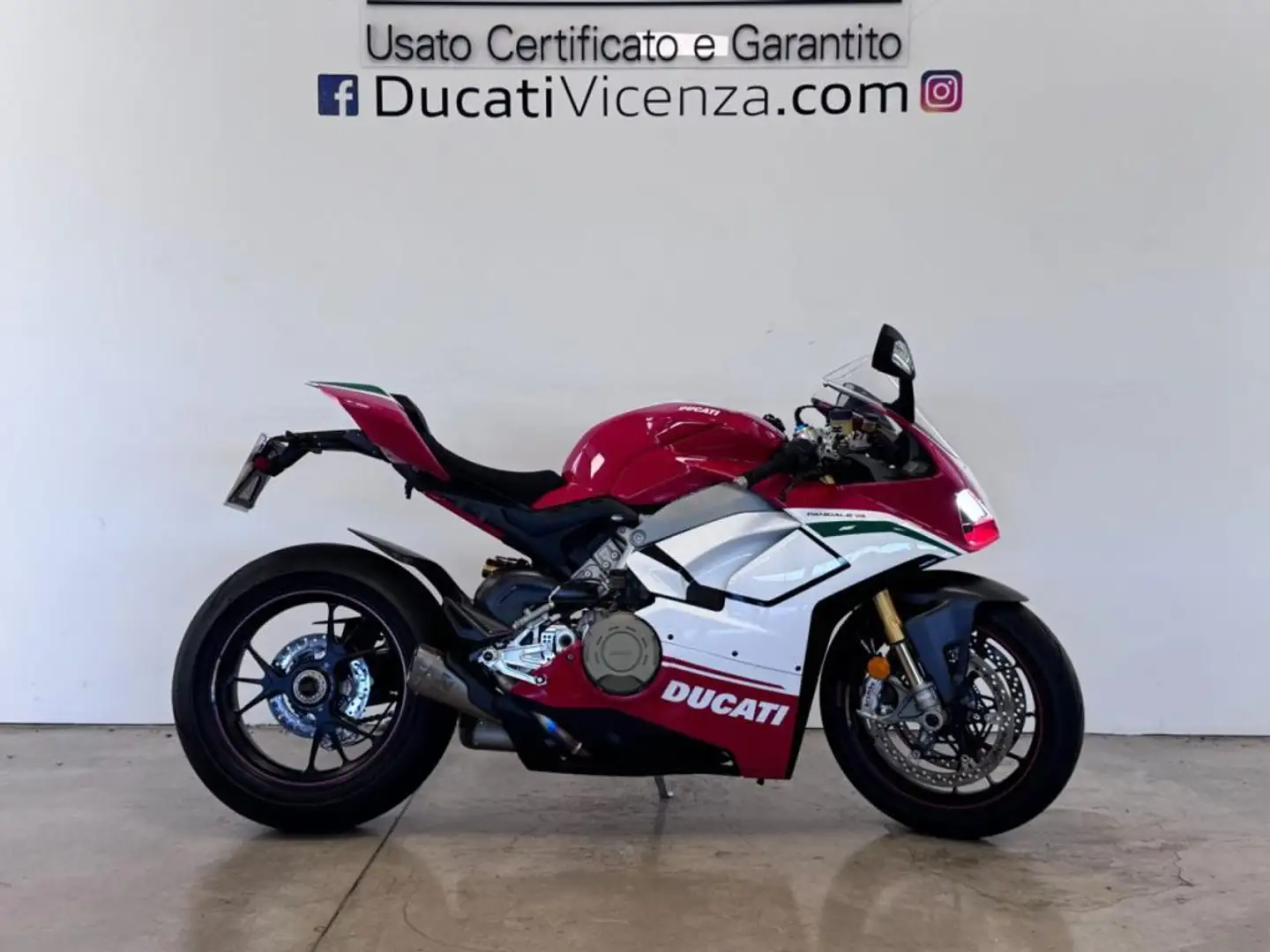 Ducati Panigale V4 S GP LIVERY SPECIAL CORSE 19 Rosso - 1
