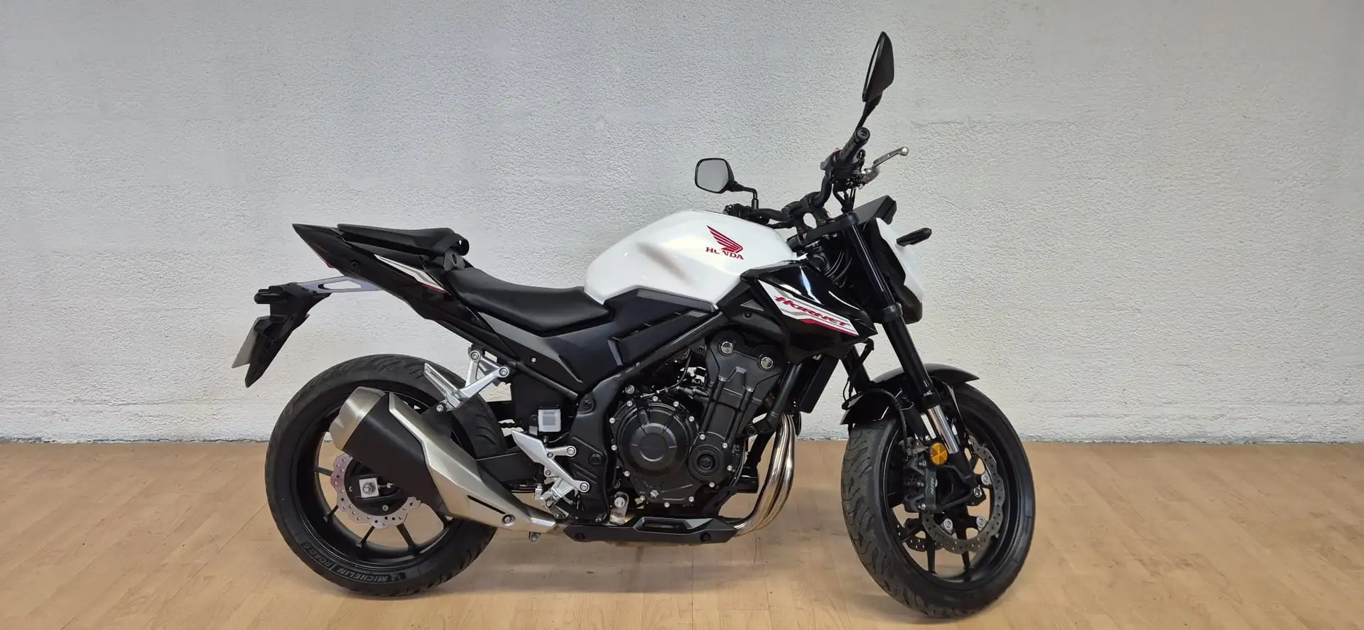 Honda Hornet Белый - 1