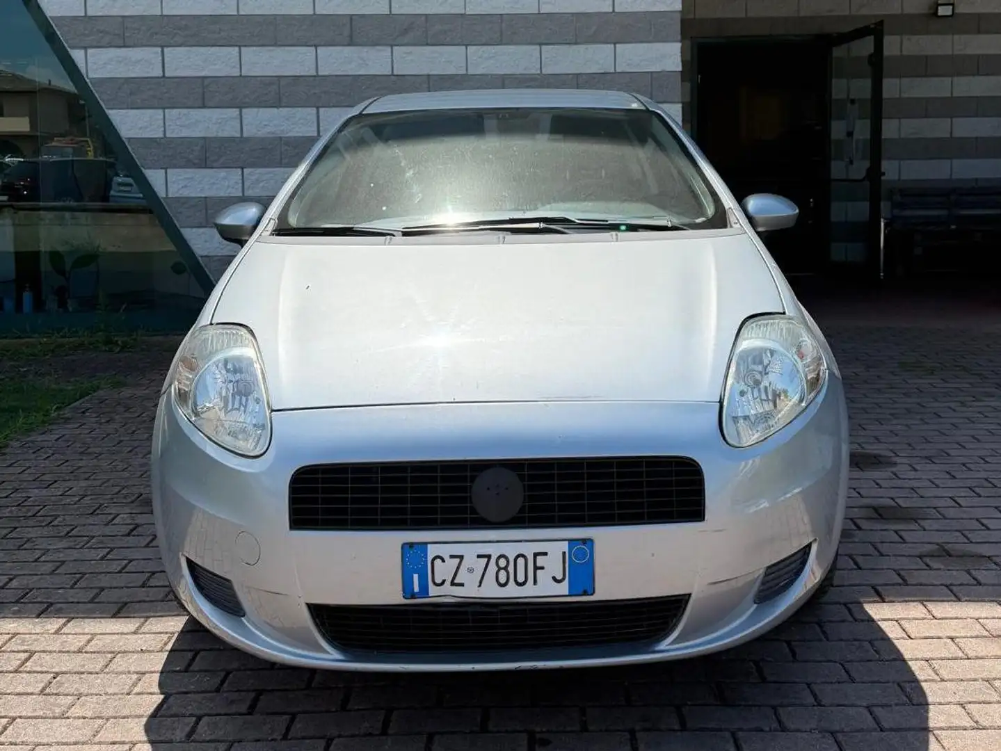 Fiat Grande Punto Grande Punto III 2005 3p 1.2 Dynamic 65cv Argent - 1