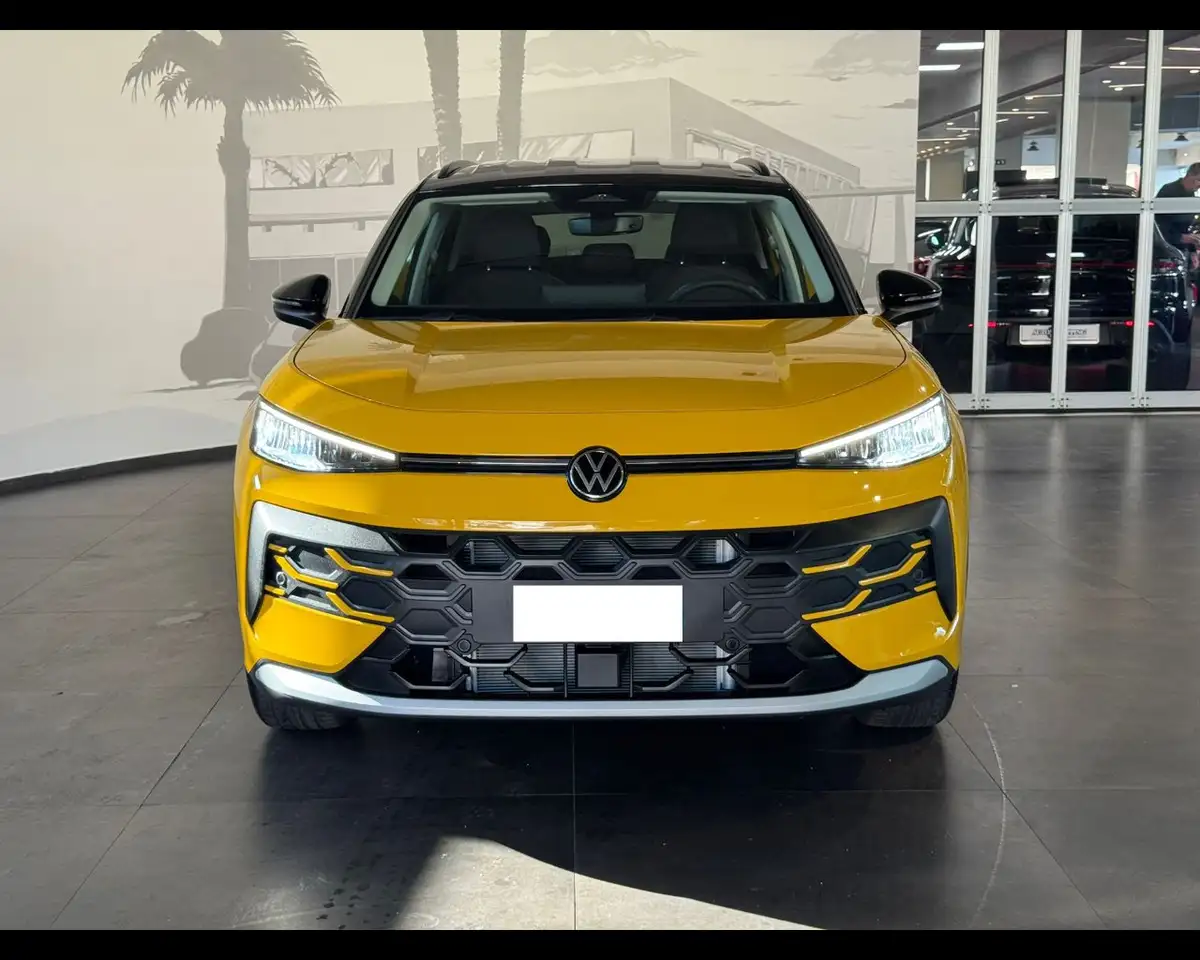 Volkswagen T-Roc 2ª serie 1.5 eTSI ACT DSG Life 2