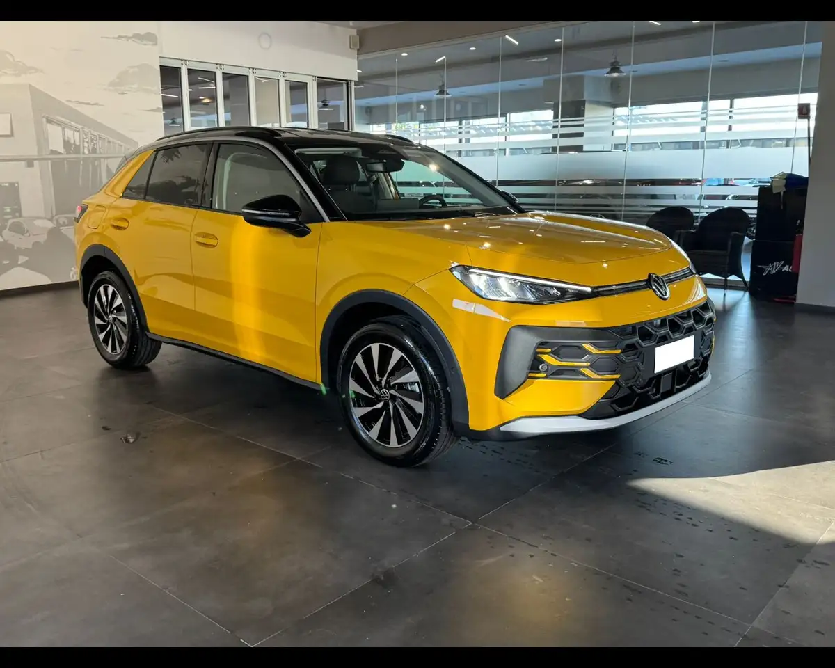 Volkswagen T-Roc 2ª serie 1.5 eTSI ACT DSG Life 3