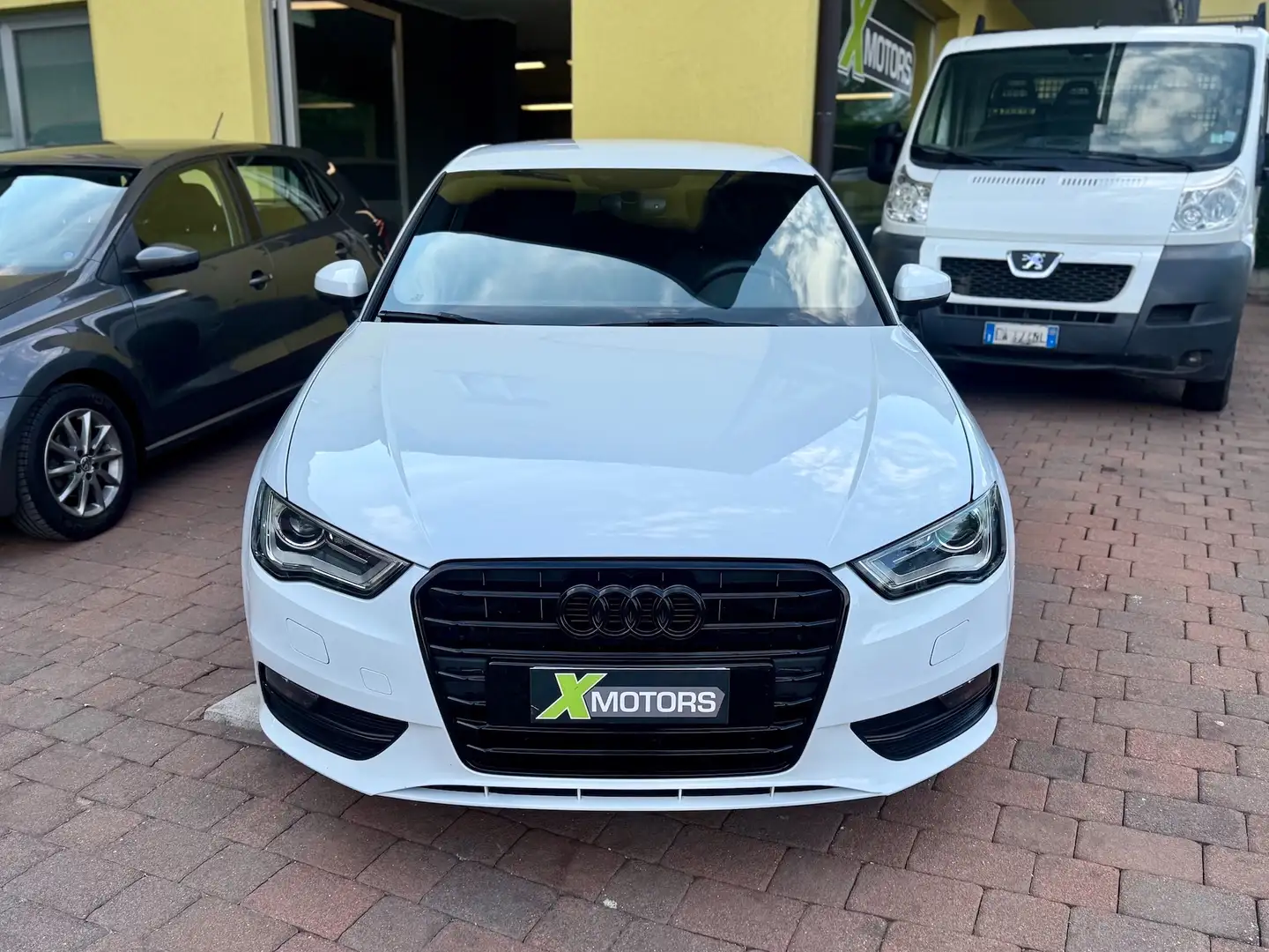 Audi A3 A3 Sportback 1.4 g-tron Ambition s-tronic s-line Bianco - 2