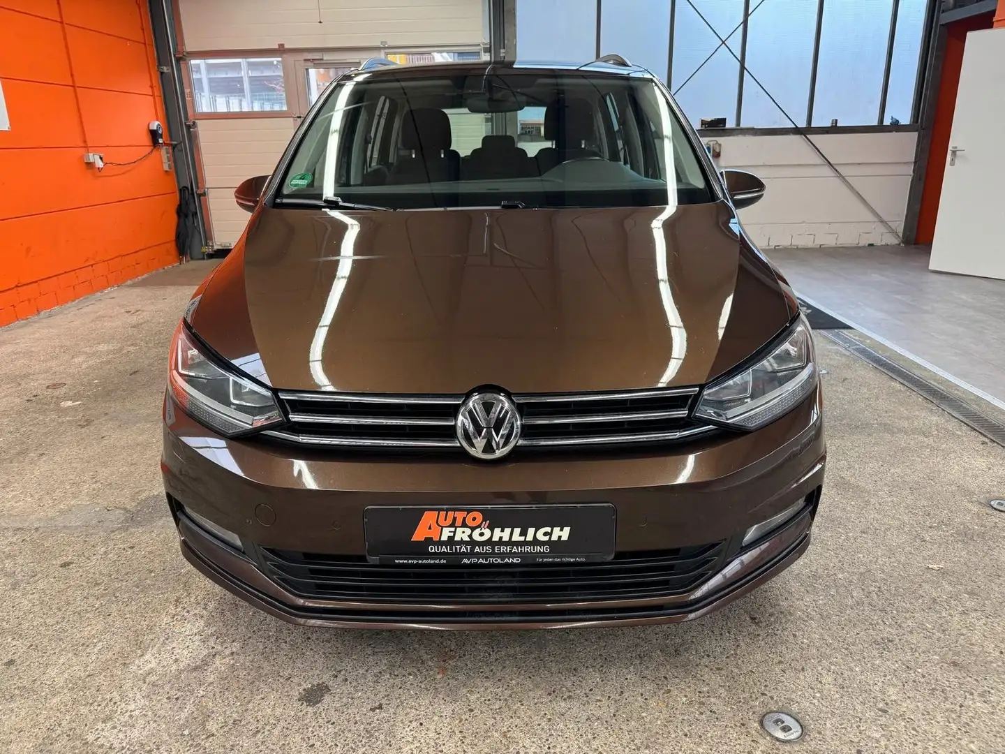 Volkswagen Touran 2.0 TDI DSG Comfortline 7 Sitzer Klimaaut Braun - 2