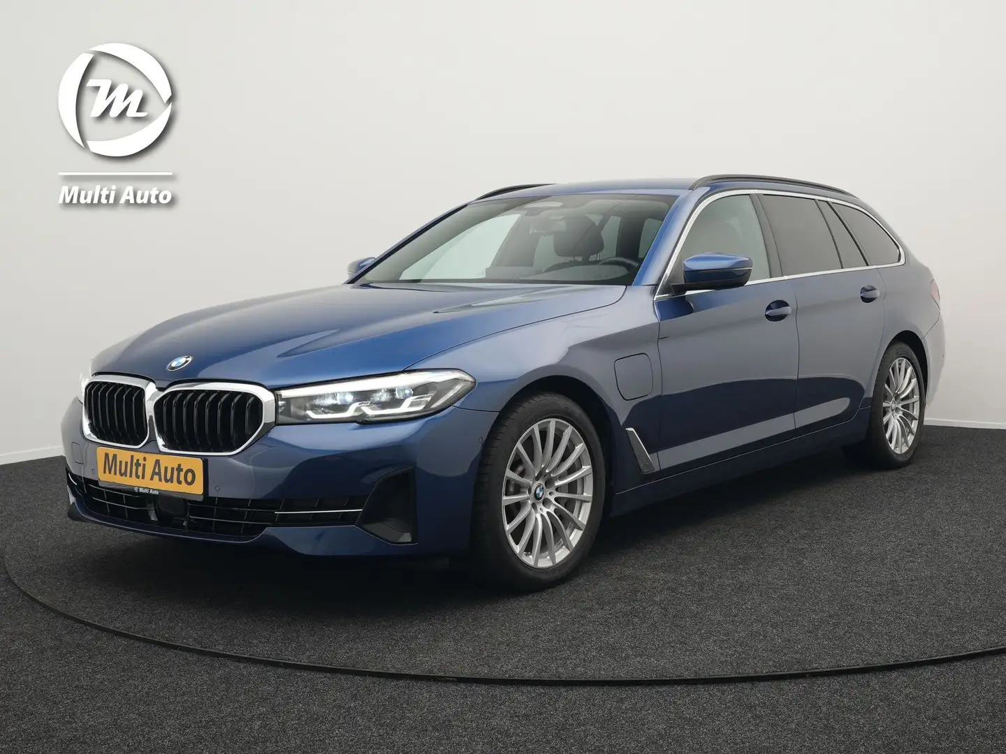 BMW 530 5-serie Touring 530e Business Edition Plus Plug In Niebieski - 1