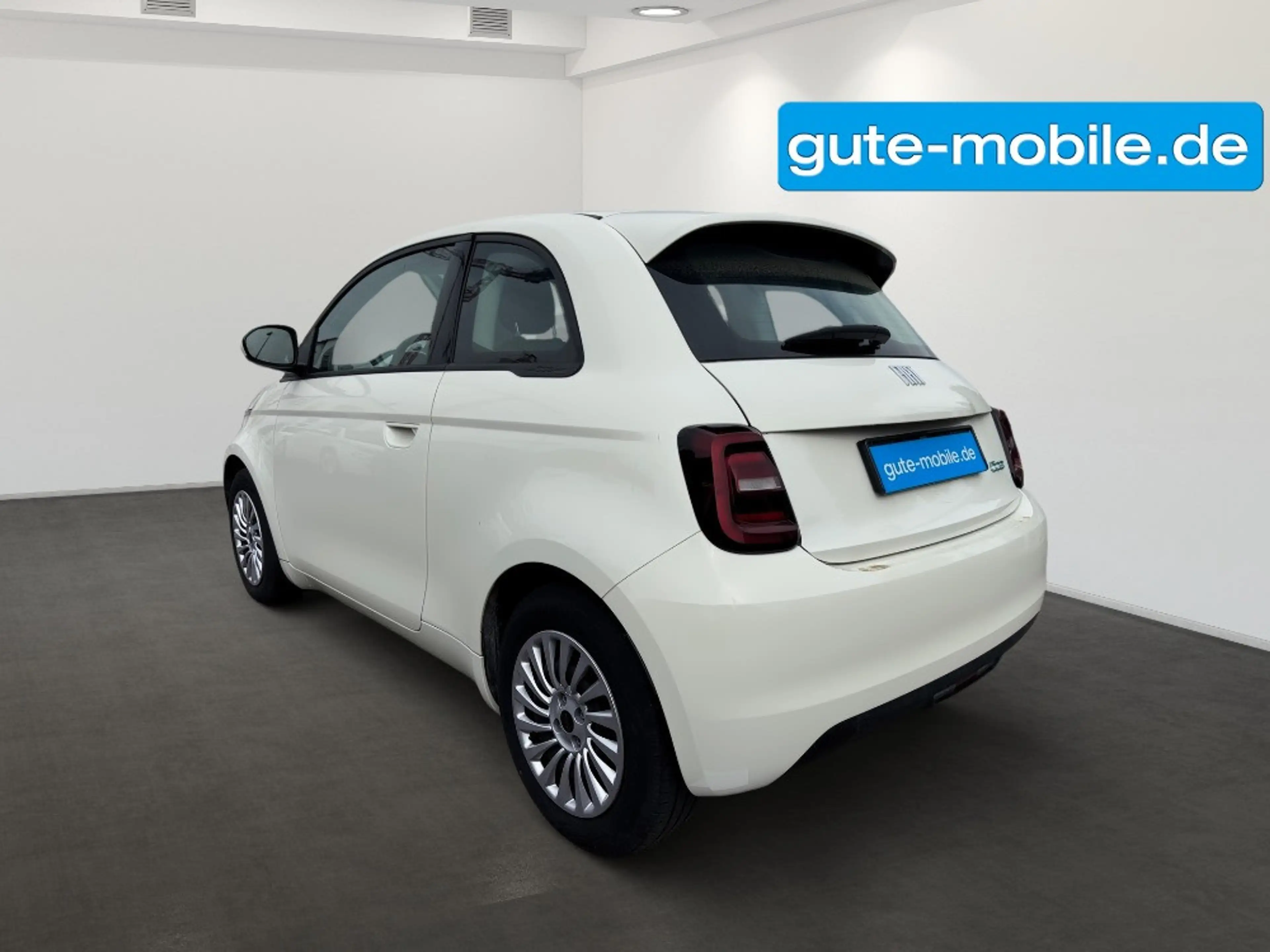 Fiat 500e Basis I MY23 I Klima I CarPlay I LED — photo 5