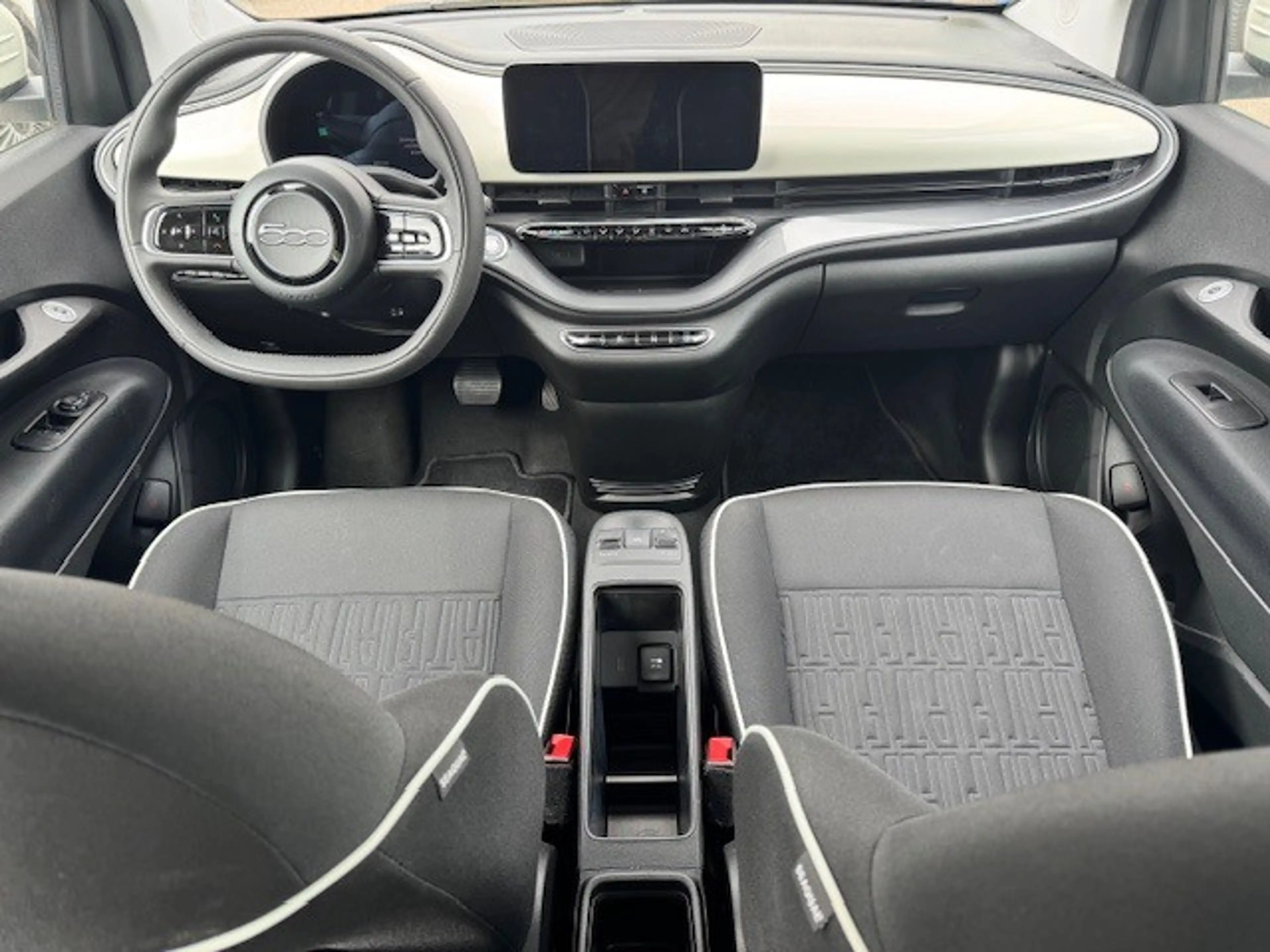 Fiat 500e Basis I MY23 I Klima I CarPlay I LED — photo 13