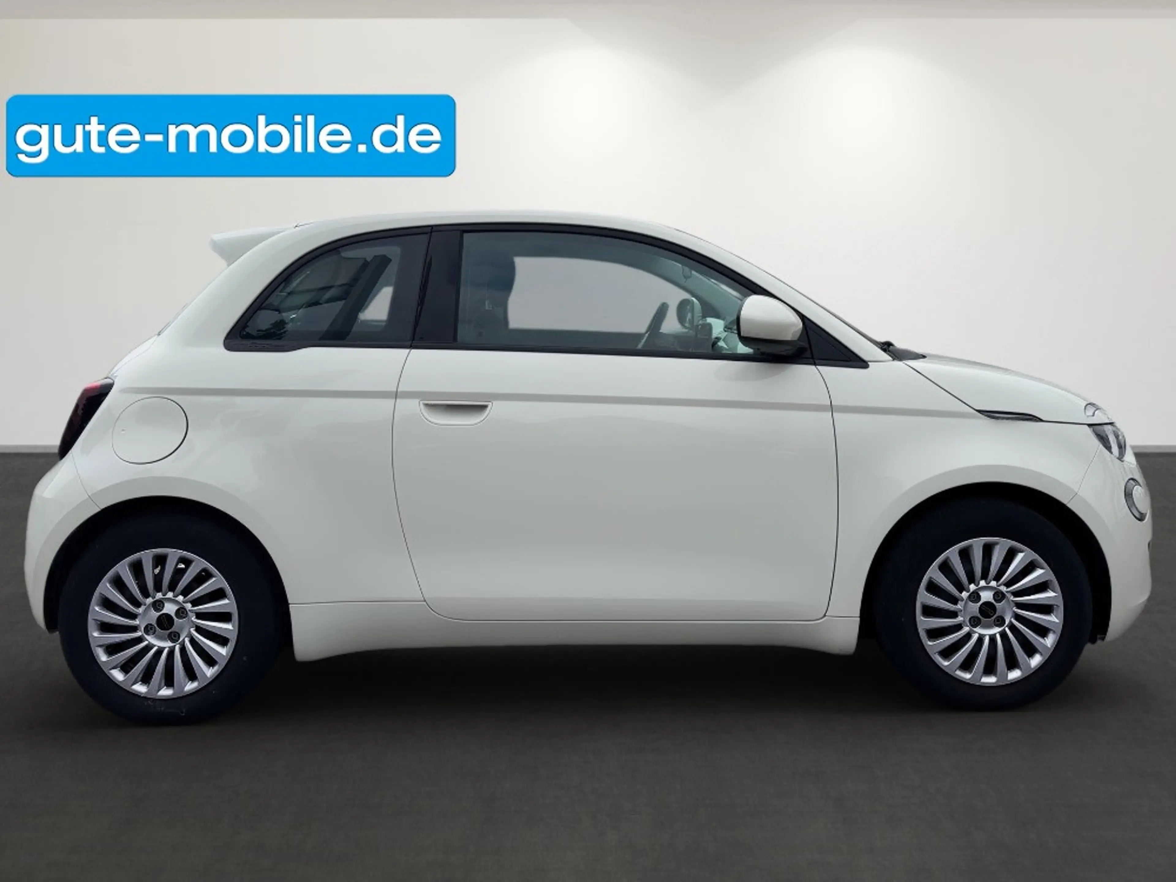 Fiat 500e Basis I MY23 I Klima I CarPlay I LED — photo 9