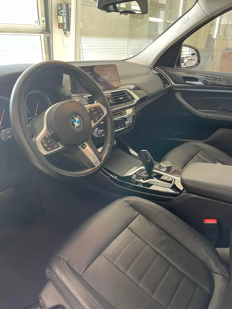 BMW X3 xDrive20i Luxury Line Aut. Silber - 2