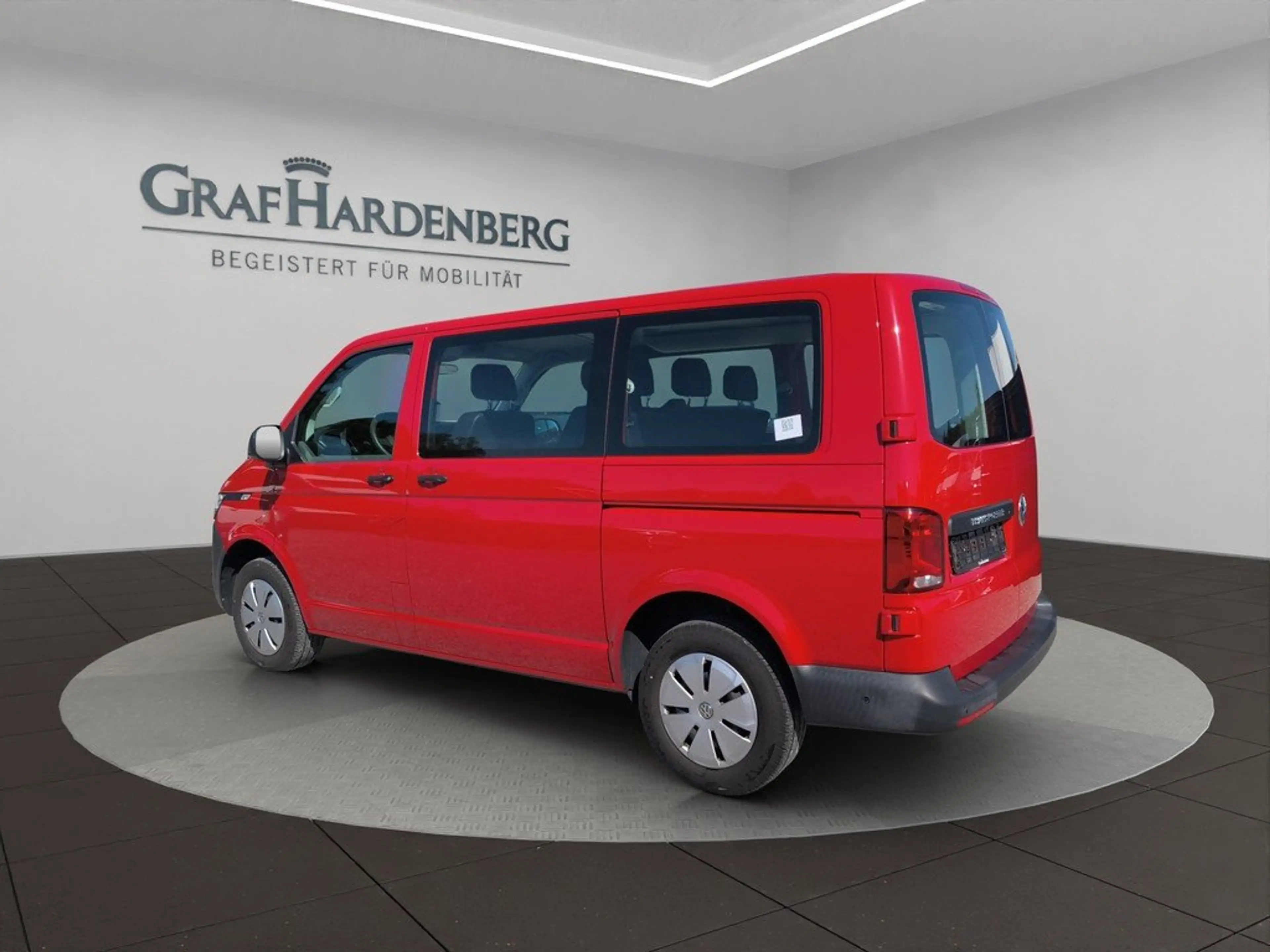 Volkswagen T6.1 Transporter Kombi EcoProfi 2.0 TDI DSG KR — photo 4