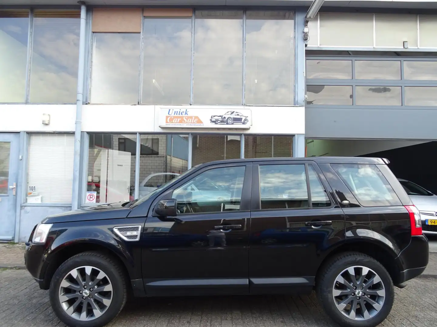 Land Rover Freelander 2.2 TD4 S Noir - 2