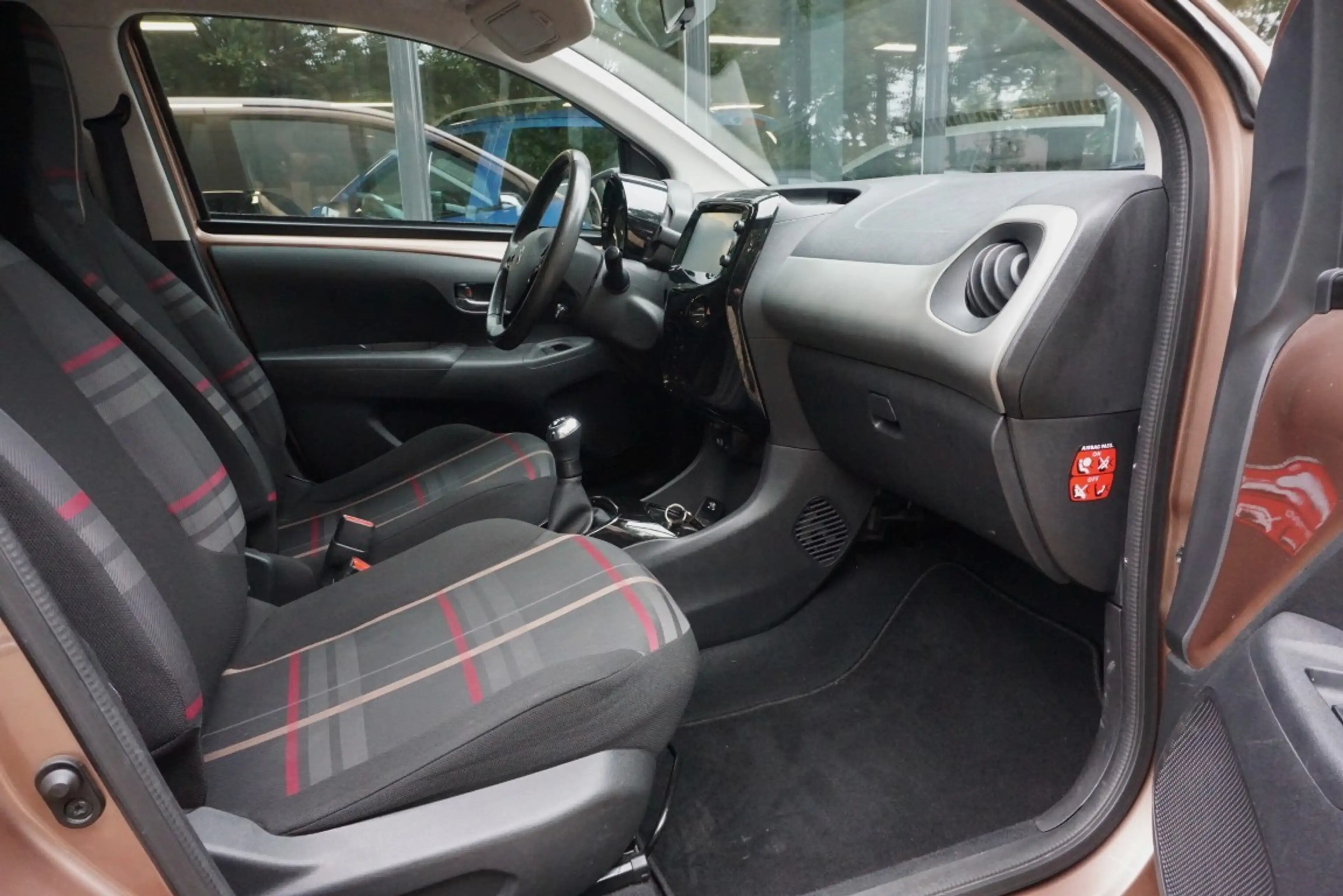 Peugeot 108 1.0 e-VTi Première Camera/Bluetooth — photo 11