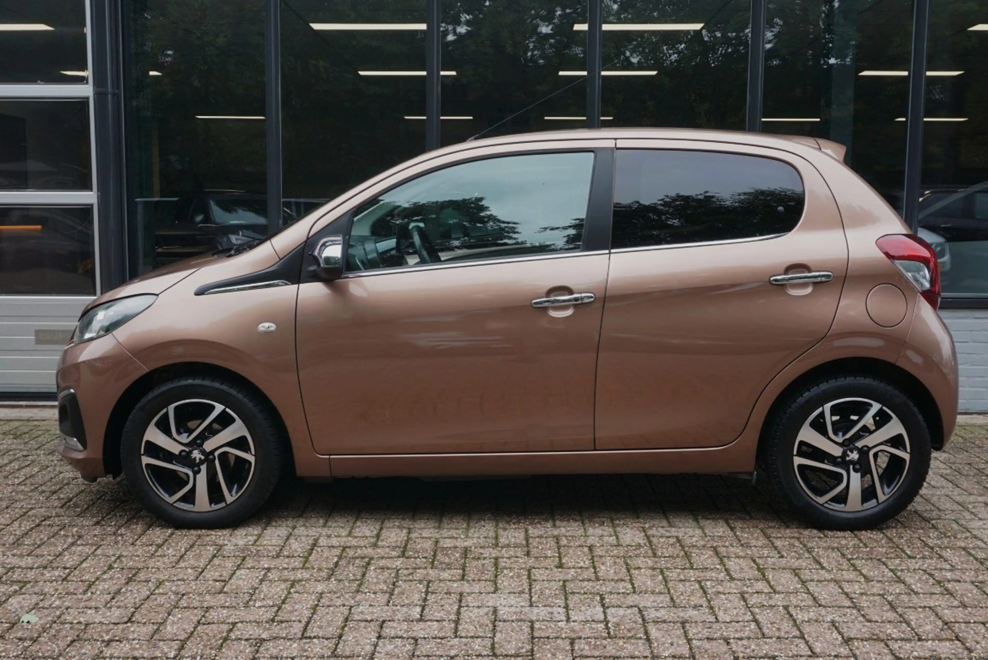 Peugeot 108 1.0 e-VTi Première Camera/Bluetooth — photo 2
