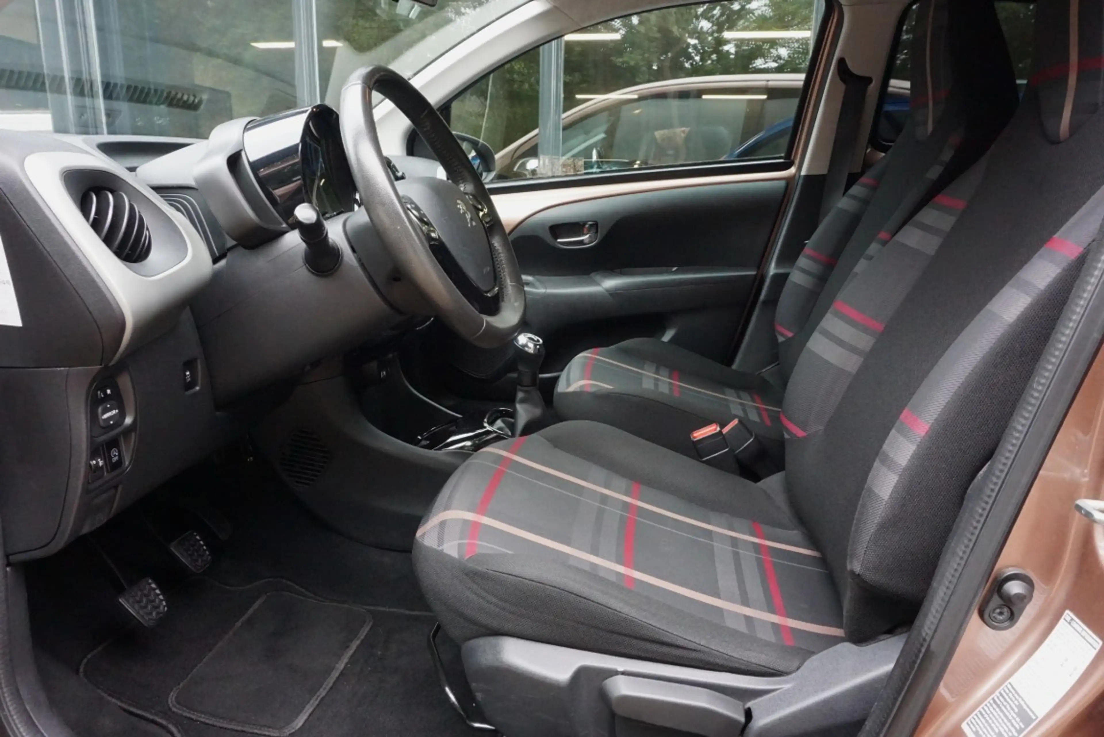 Peugeot 108 1.0 e-VTi Première Camera/Bluetooth — photo 8