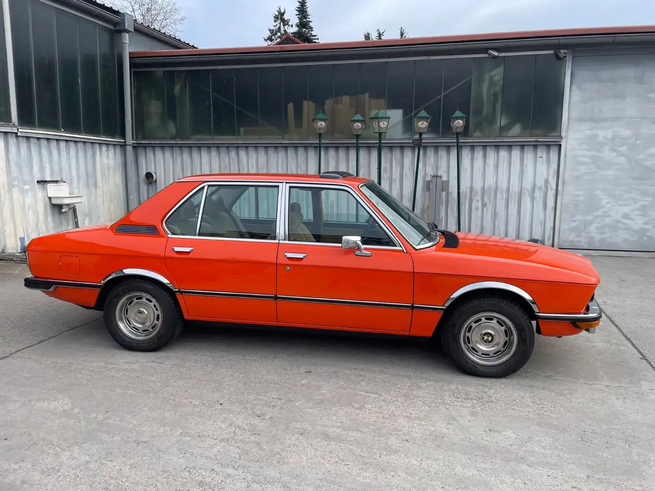 BMW 525 Lim. 2,5 E12 Oldtimer aus 1. Hand, foto 2