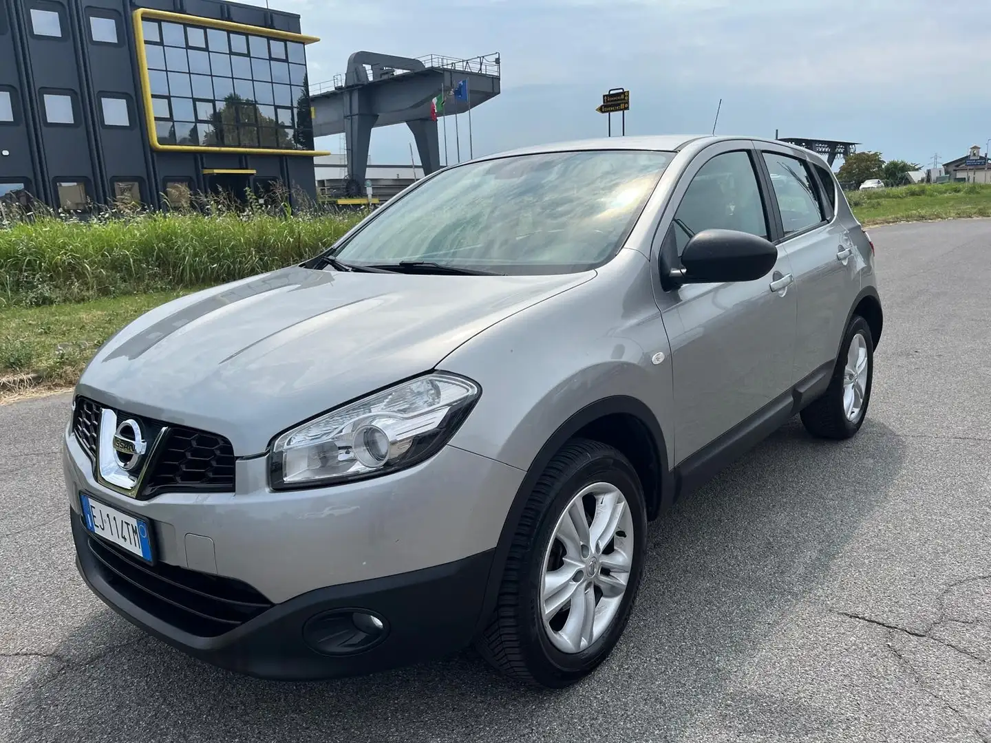 Nissan Qashqai Qashqai 1.5 dCi DPF Tekna Grigio - 1