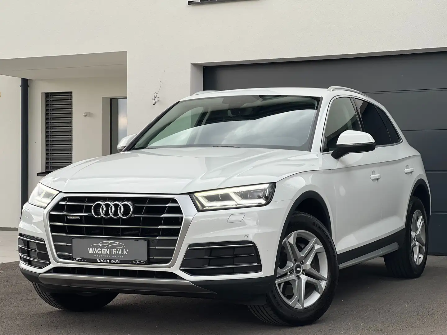 Audi Q5 2,0 TDI quattro S-tronic*KREDIT*SHZ*PDC*1.BESITZ Wit - 1