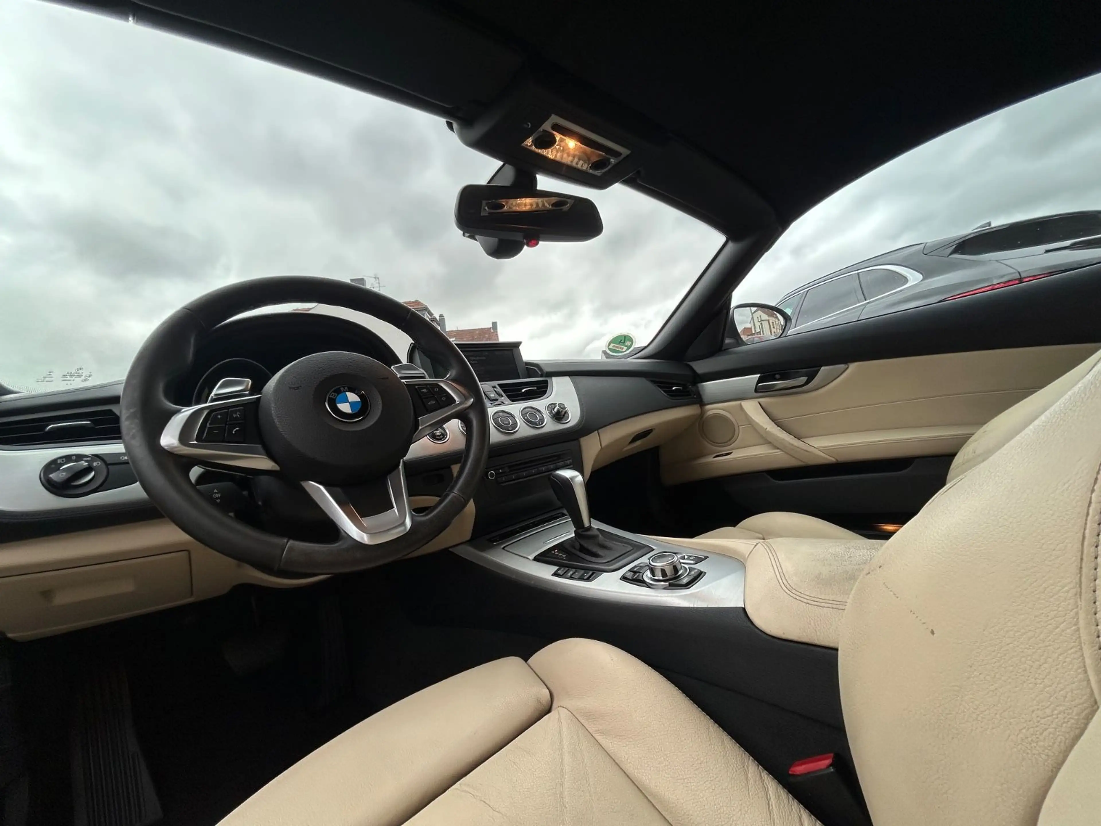 BMW Z4 ROADSTER 30i M SPORT + SHZ + LEDER — photo 11