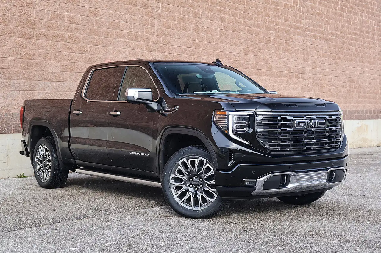 GMC Sierra 1500 снимка GMC Sierra 1500
