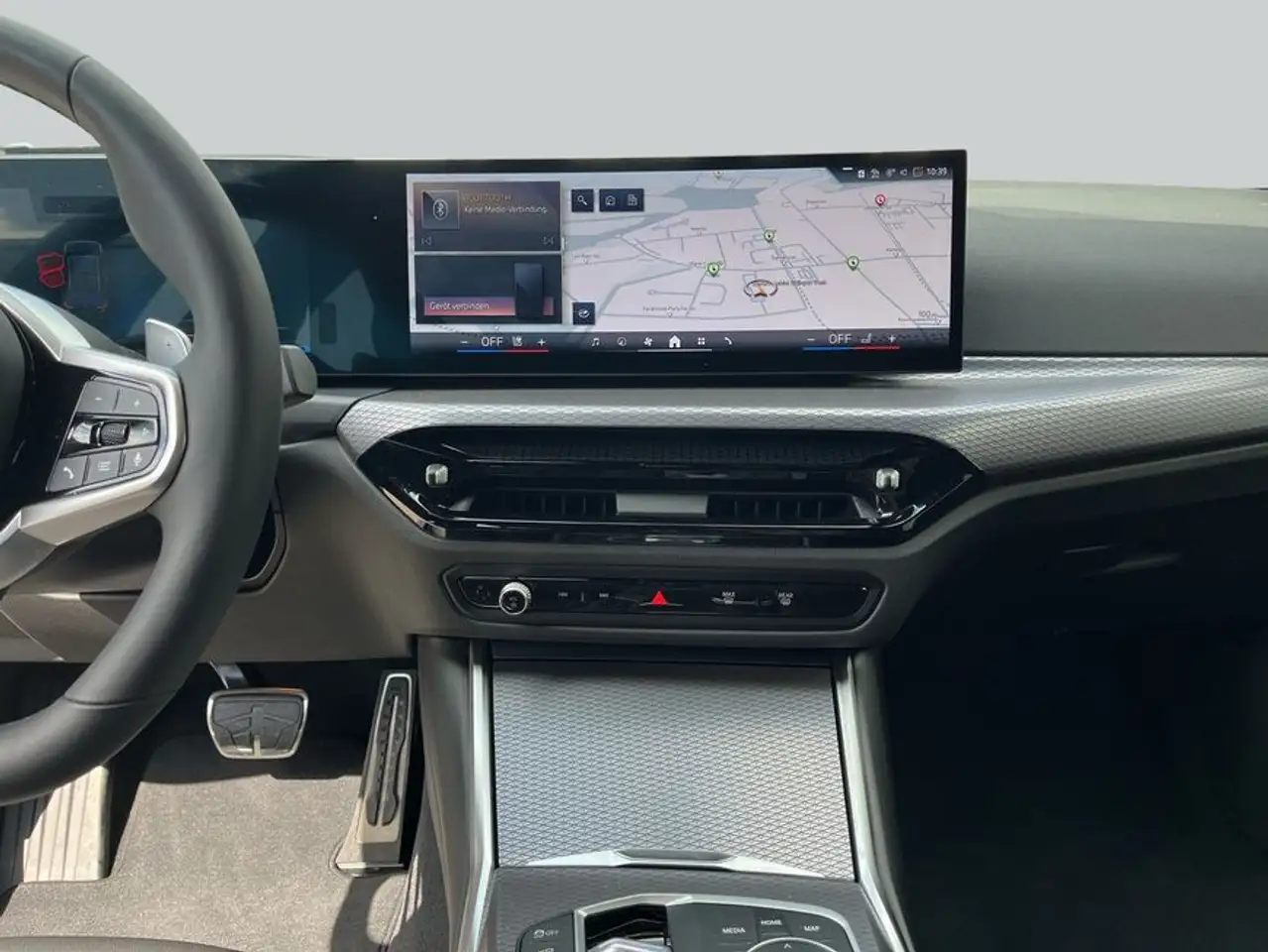 BMW 330 330e Touring xDrive Aut. 135 kW, 5-türig 16