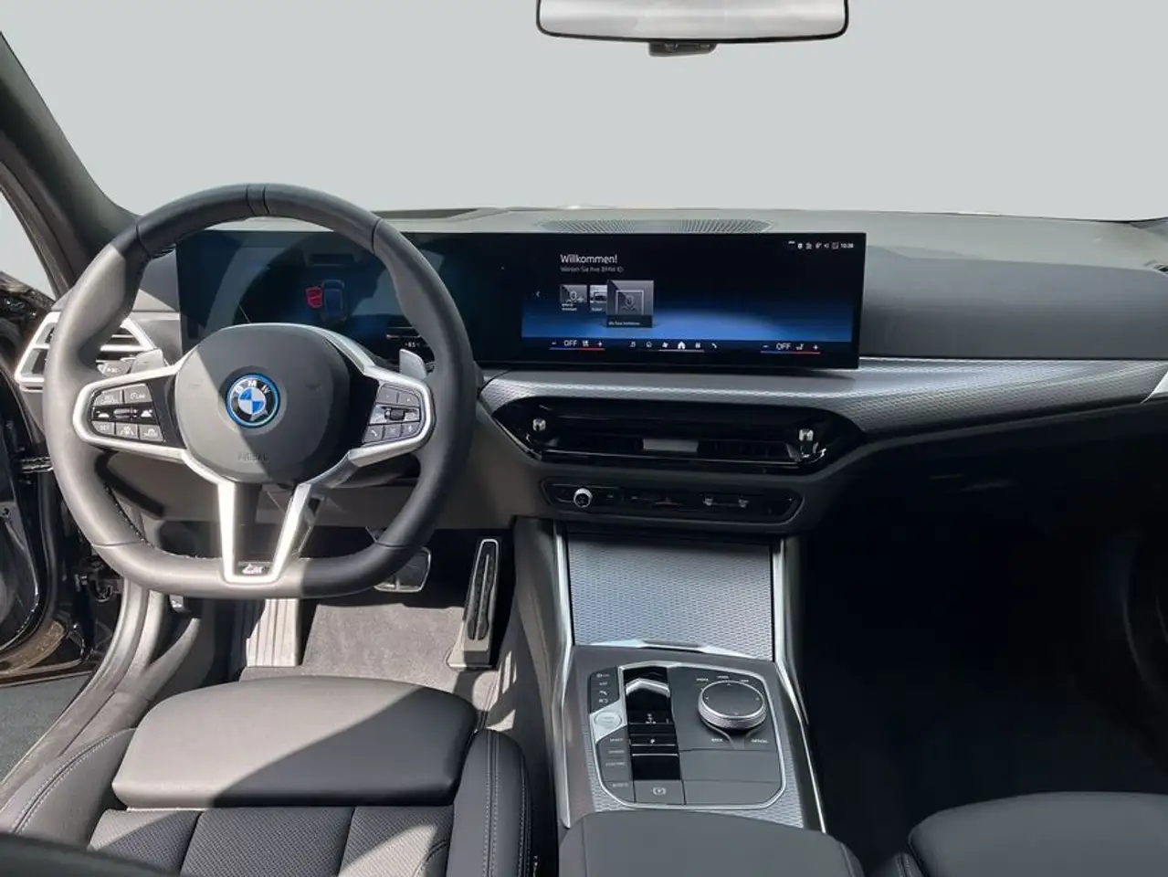 BMW 330 330e Touring xDrive Aut. 135 kW, 5-türig 15