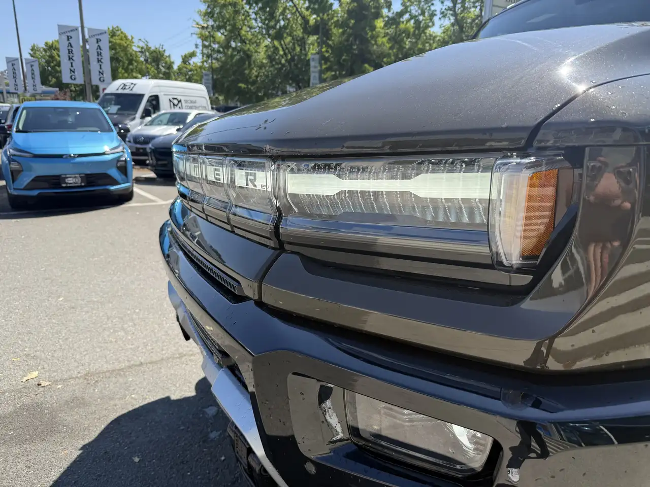 GMC HUMMER EV SUV снимка GMC HUMMER EV SUV