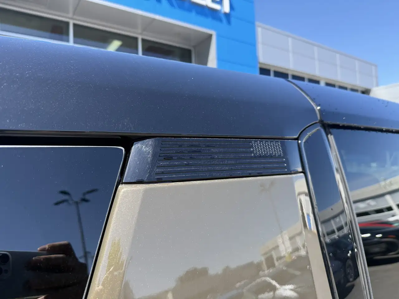 GMC HUMMER EV SUV снимка GMC HUMMER EV SUV