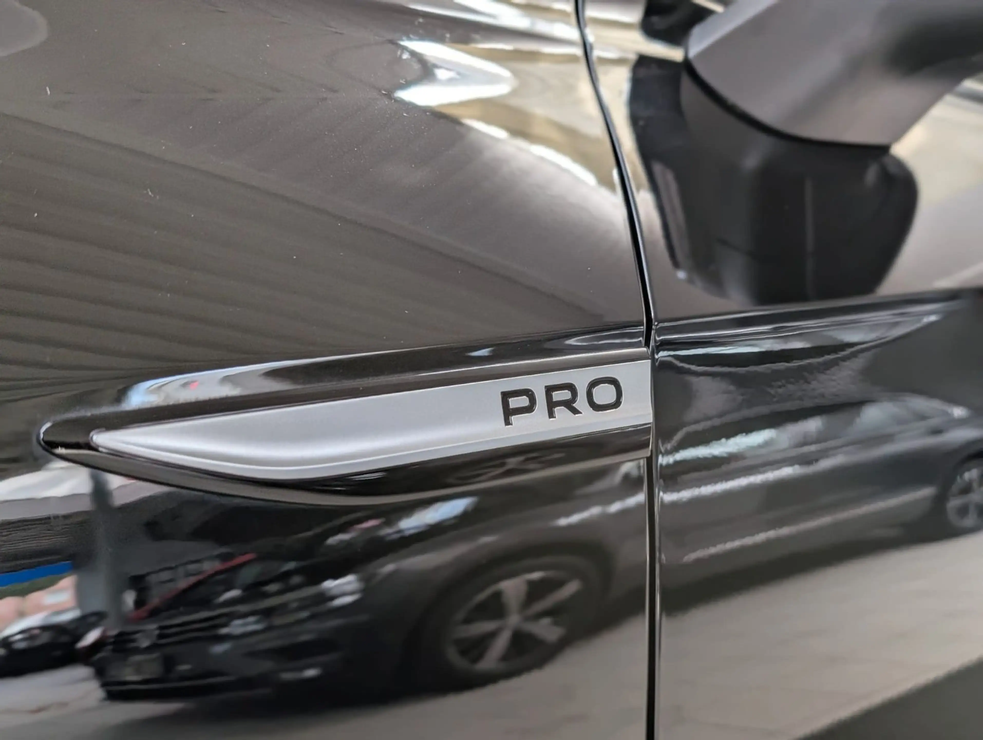 Volkswagen ID.5 Pro Performance 150 kW — photo 5