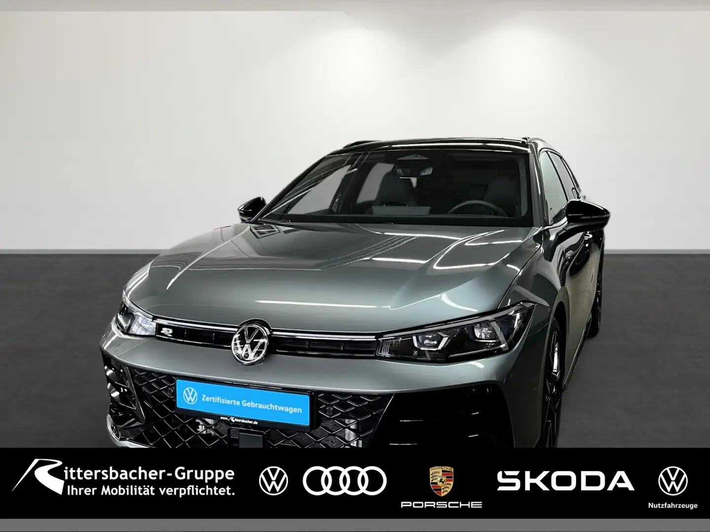 Volkswagen Passat Variant R-Line 2,0TDI Matrix LED AHK HuD Grau - 1