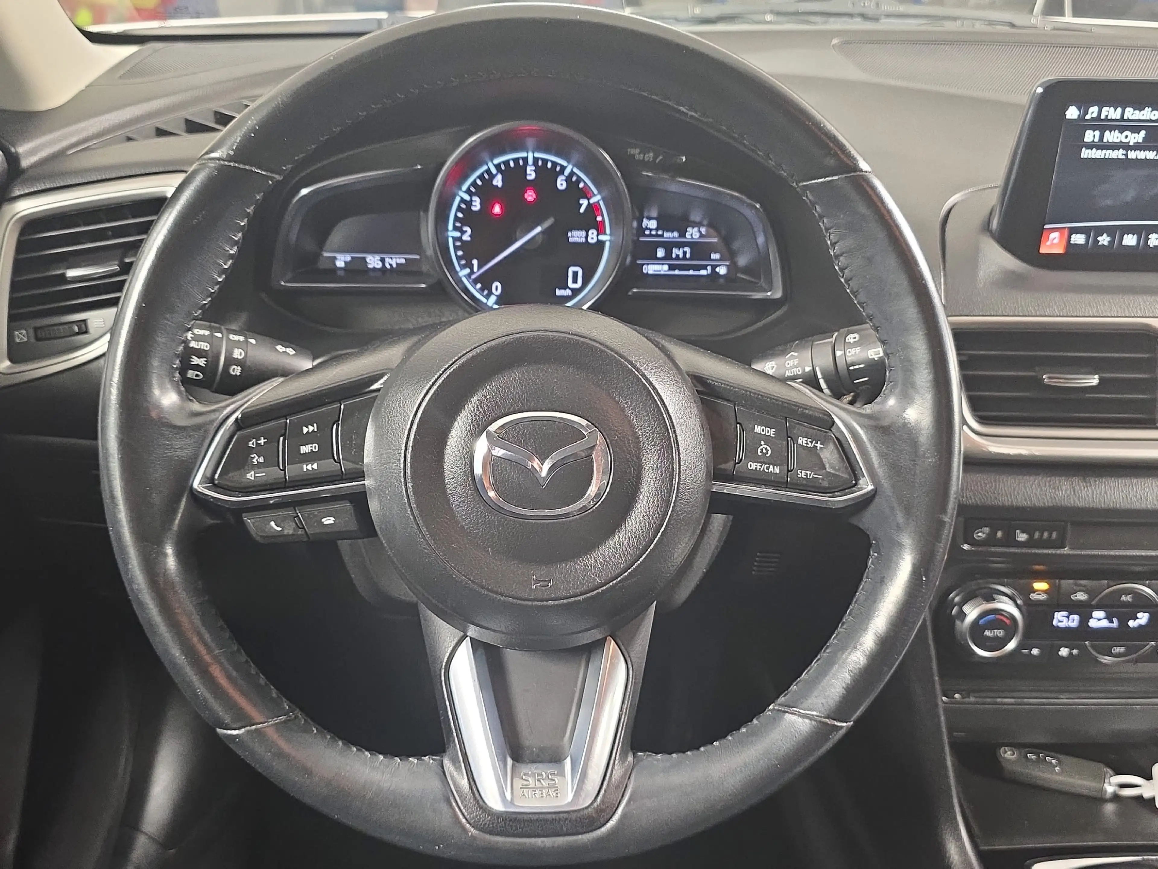 Mazda 3 2.0 SKYACTIV-G 120 Exclusive-Line *Head UP*LED* — photo 8