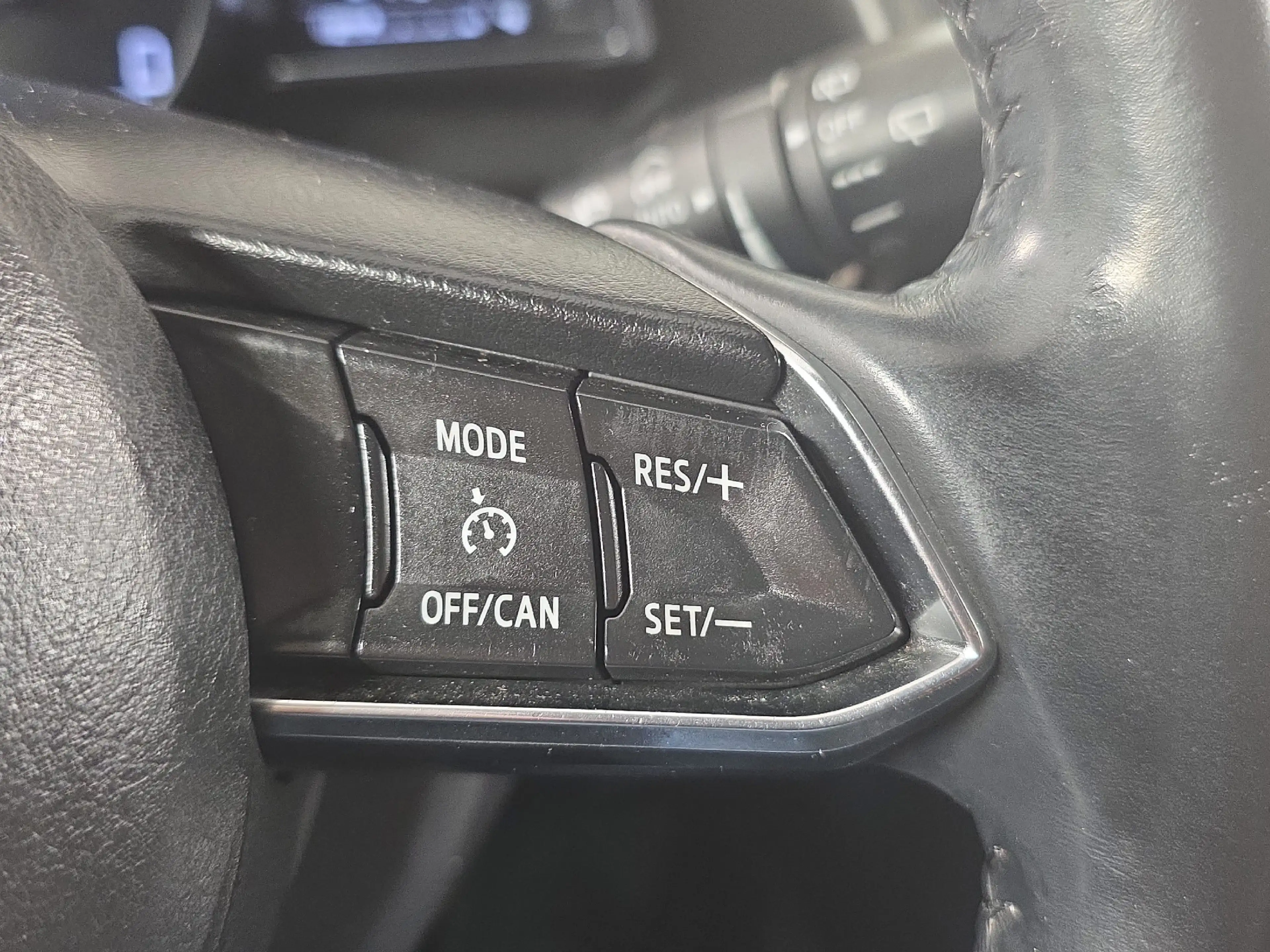 Mazda 3 2.0 SKYACTIV-G 120 Exclusive-Line *Head UP*LED* — photo 15