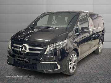 - V Long 250 d Premium auto
