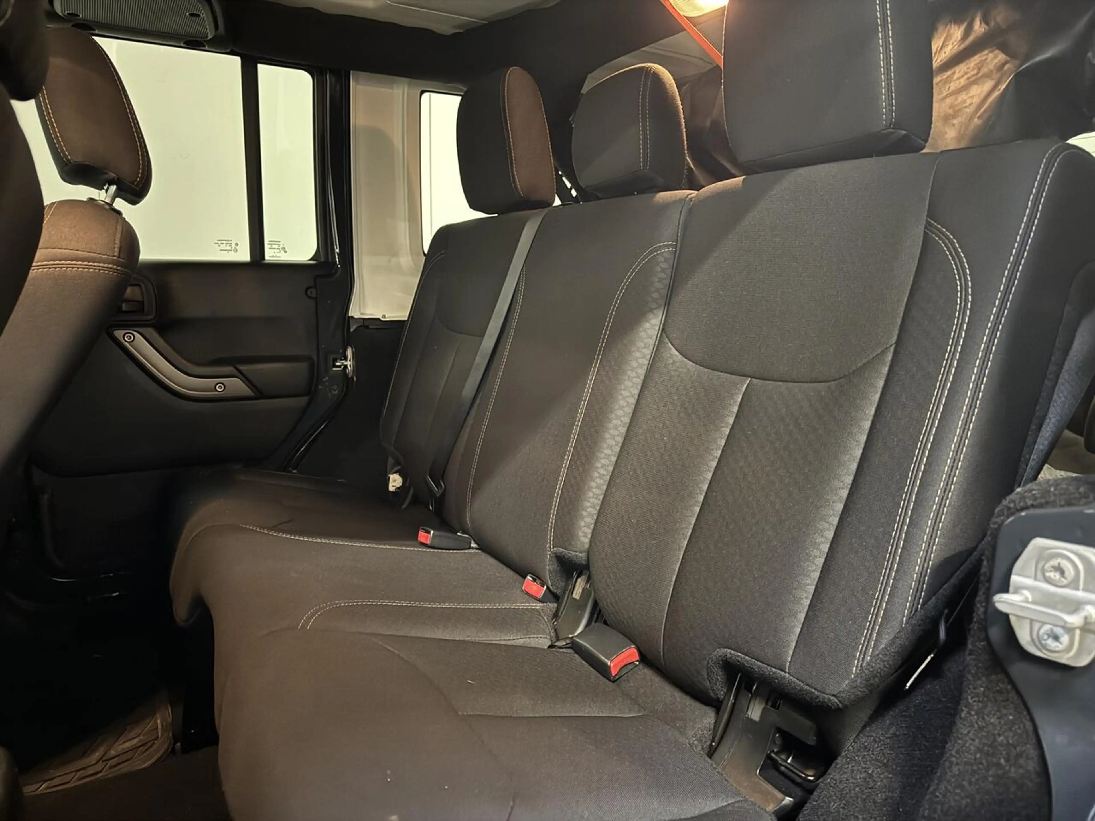 Jeep Wrangler 2.8 CRD 4x4 Autom. - Airco - Topstaat! — photo 12