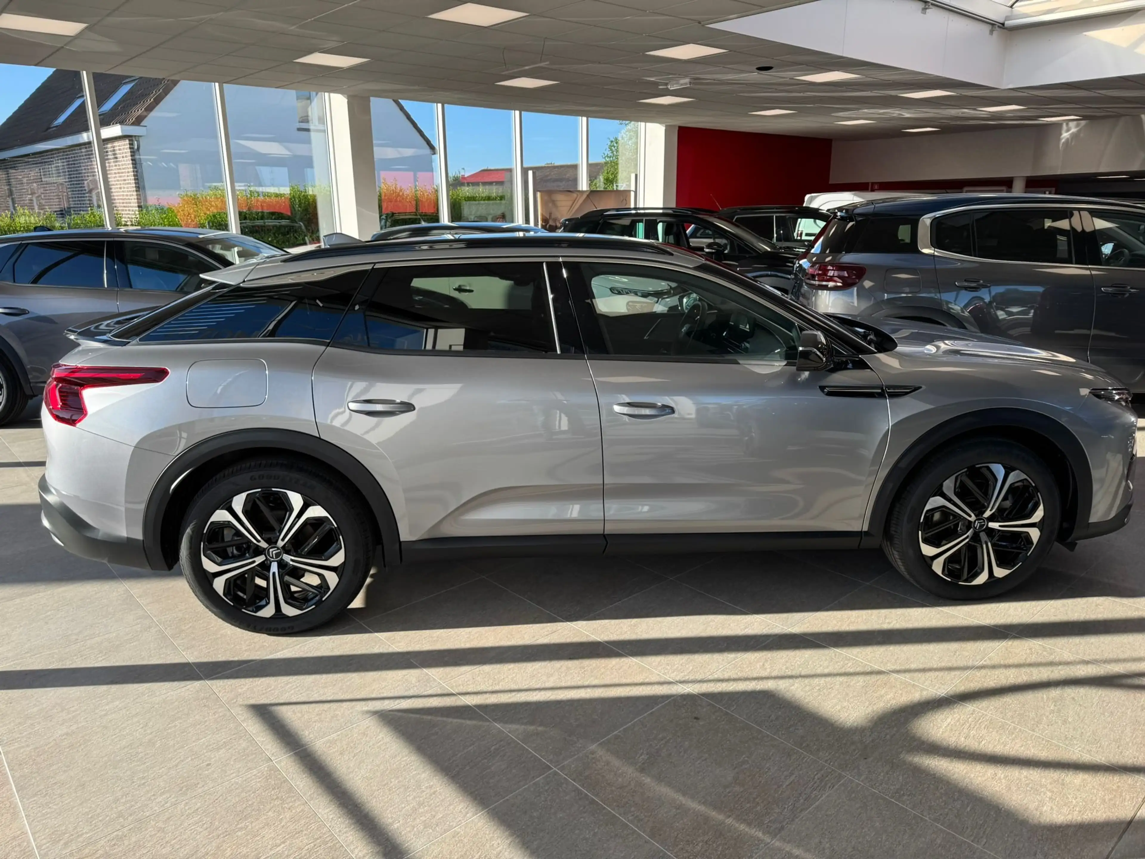 Citroen C5 X 1.6 Plug-in Hybrid ShinePack 225pk FULL OPTION — photo 4