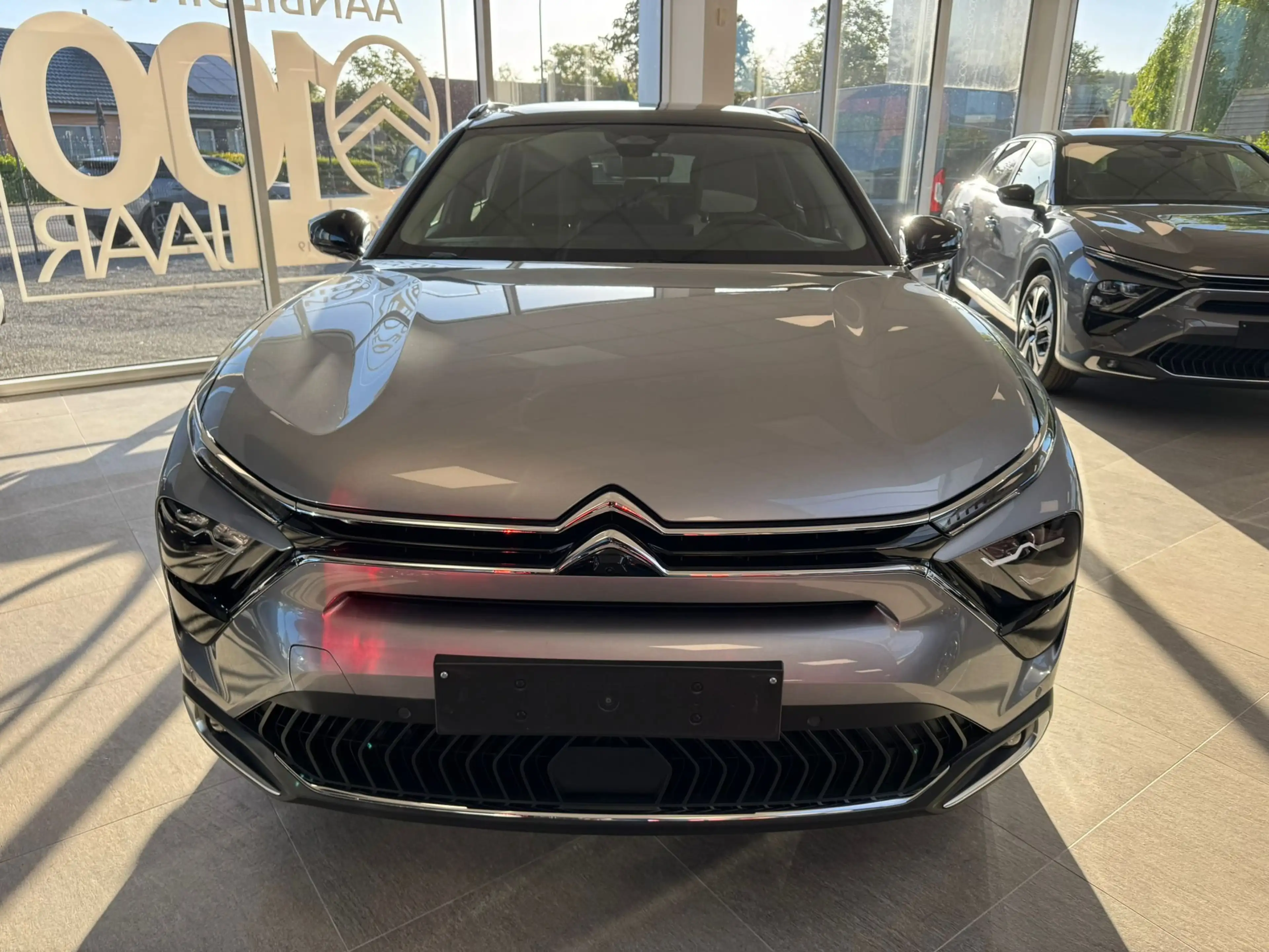 Citroen C5 X 1.6 Plug-in Hybrid ShinePack 225pk FULL OPTION — photo 2