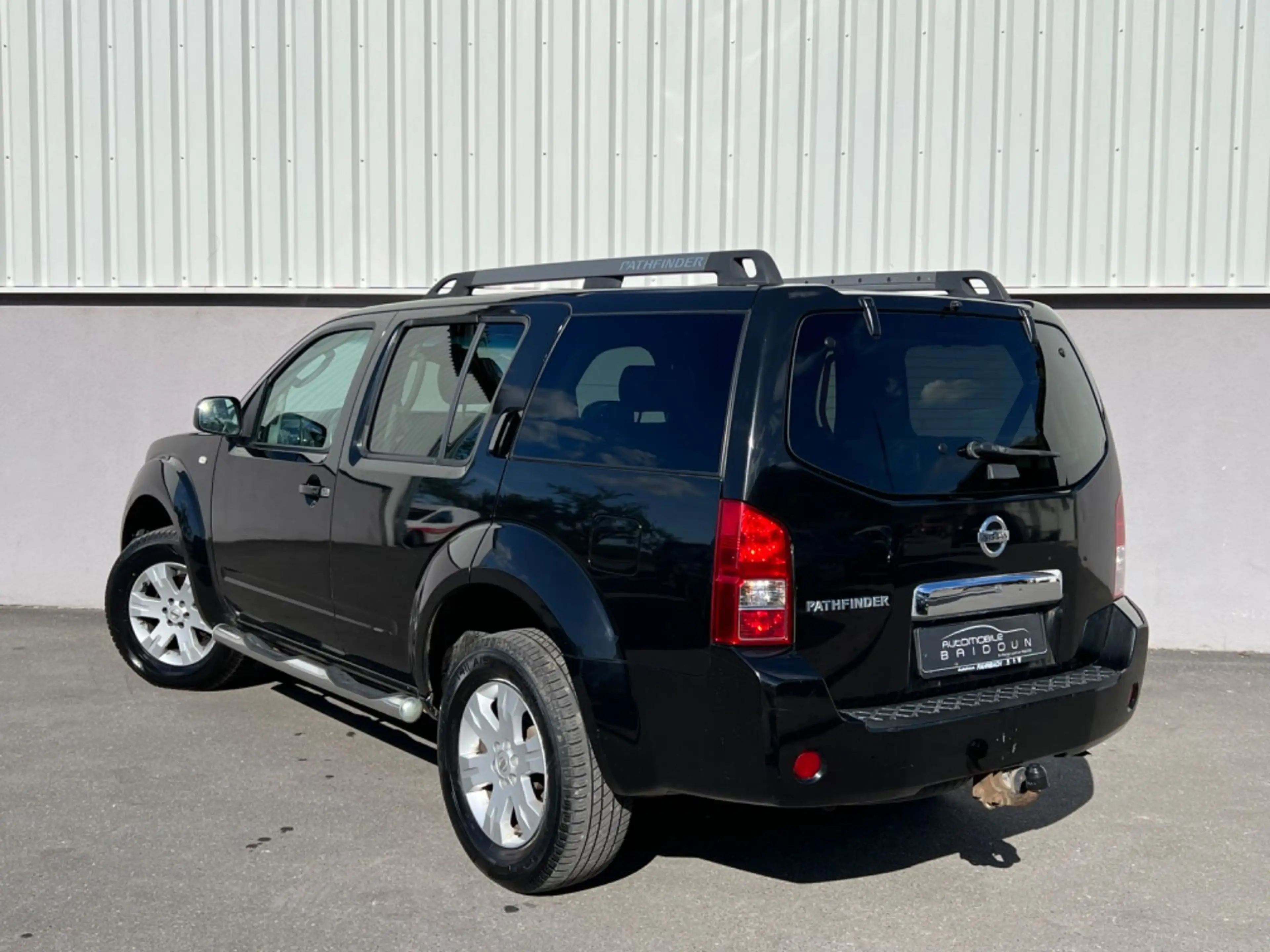 Nissan Pathfinder 2.5 dCi*AUTOMATIK*KLIMA*NAVI*AHK* — photo 3