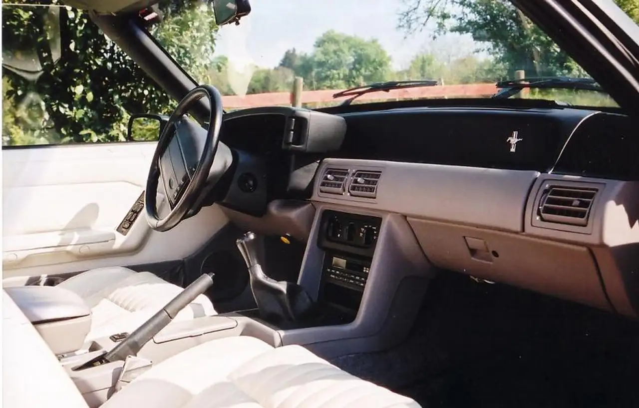 Ford Mustang GT, foto 8