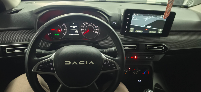 Dacia Sandero Essence + LPG | Très bien équipée | Dispo de suite — photo 17