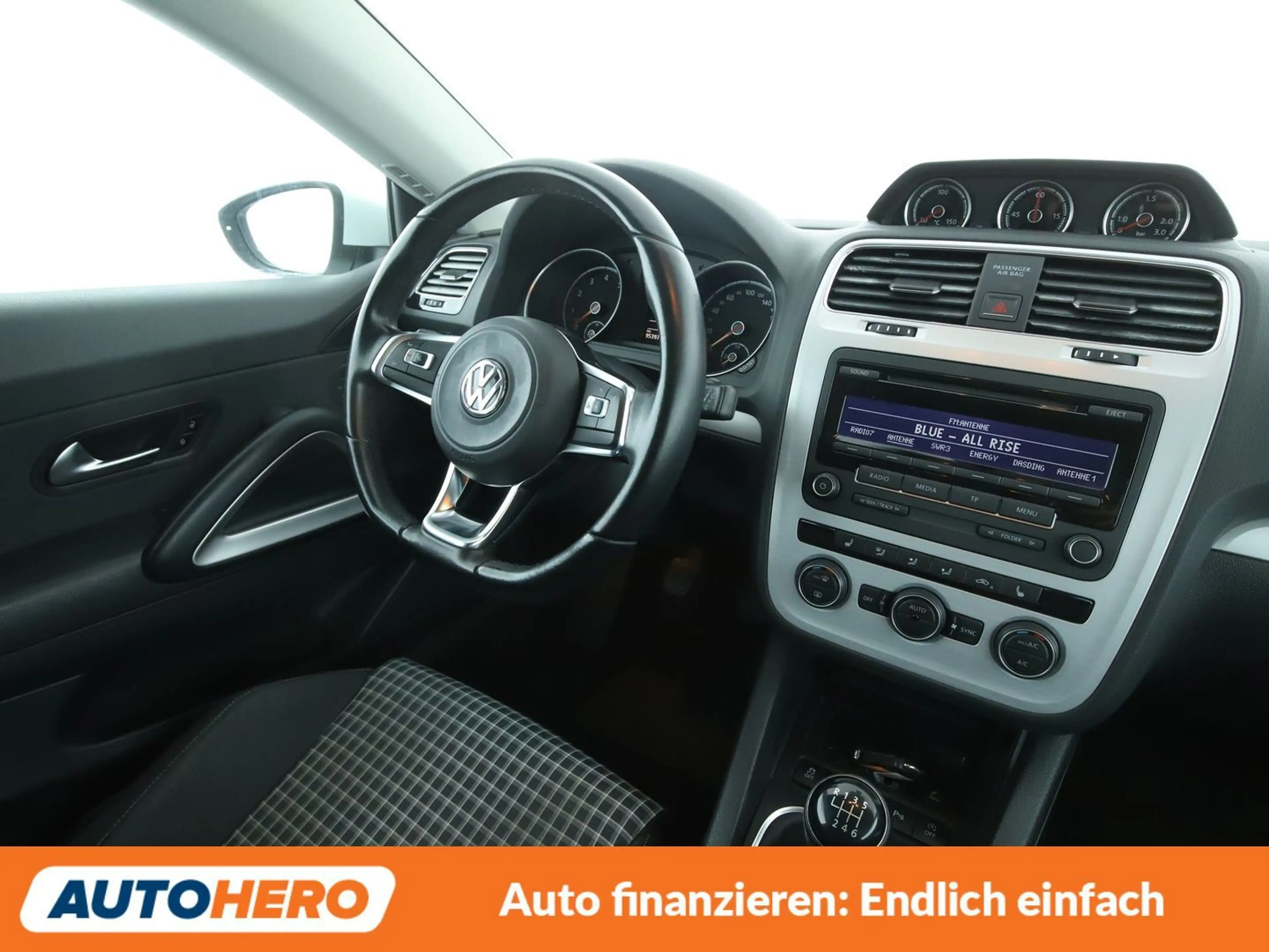 Volkswagen Scirocco 1.4 TSI BM*TEMPO*PDC*SHZ*KLIMA* — photo 13