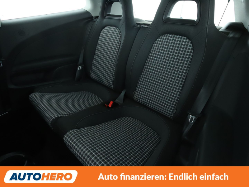 Volkswagen Scirocco 1.4 TSI BM*TEMPO*PDC*SHZ*KLIMA* — photo 14