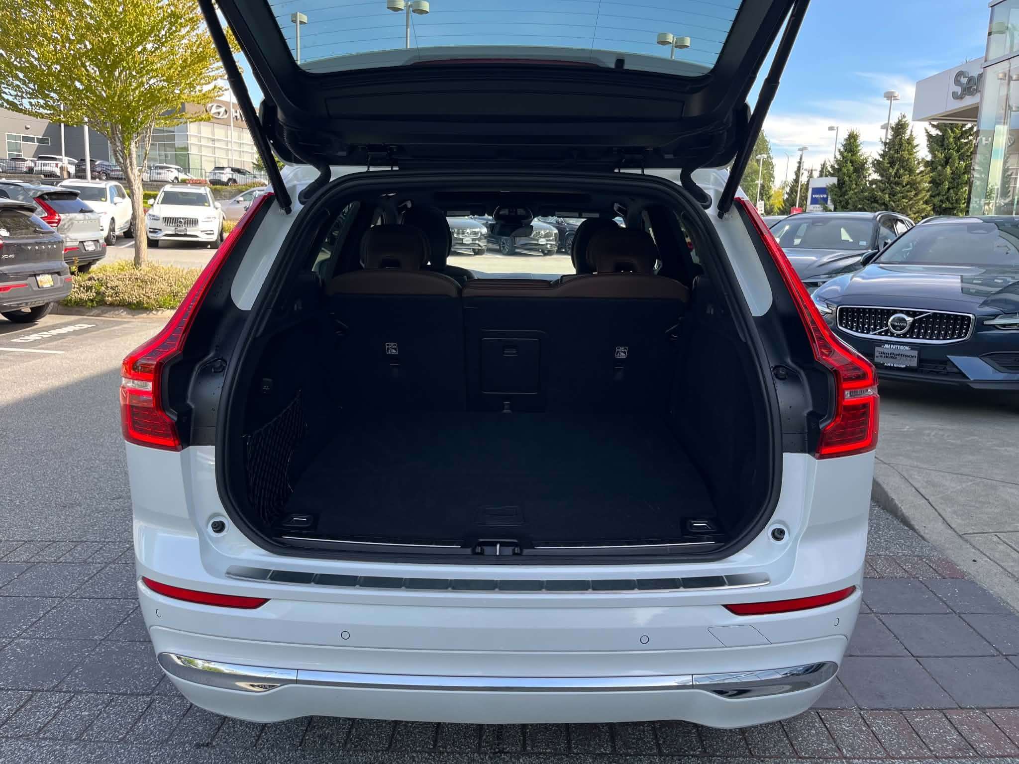 2022 Volvo XC60 Recharge Inscription Expression thumb 17
