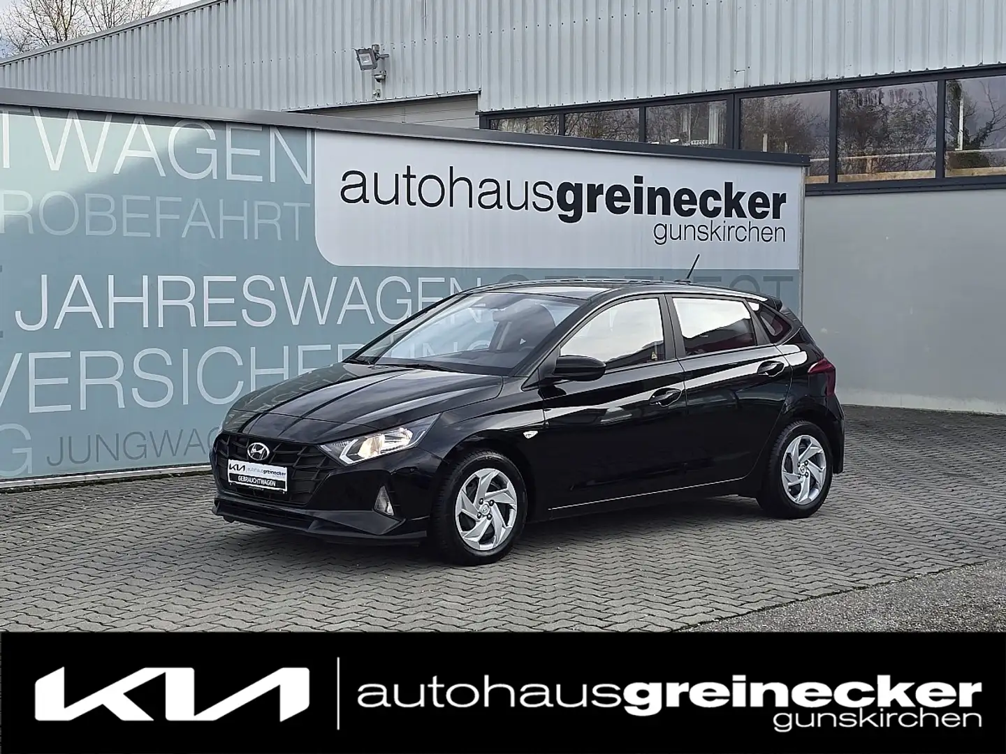 Hyundai i20 1,2 MPI i-Line Schwarz - 1