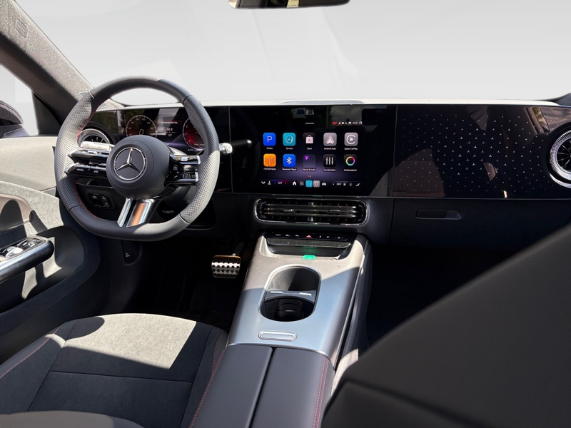 Mercedes-Benz CLA 180 AMG-Line+Night+Pano+DISTRON+KEYLESS+LED — photo 8