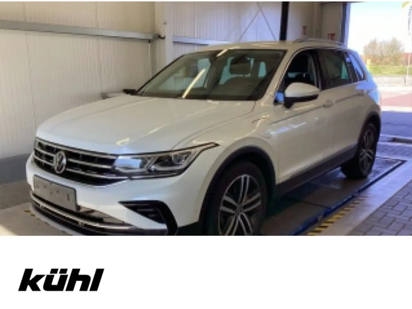 Volkswagen Tiguan 1.4 TSI eHybrid DSG Elegance IQ.Light ACC Weiß - 1