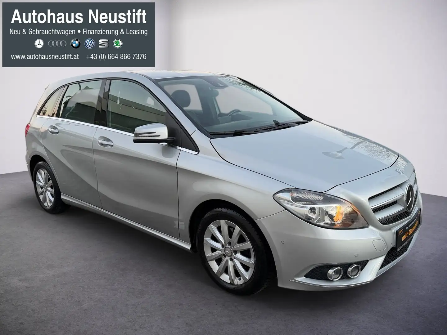 Mercedes-Benz B 200 CDI (246.201) *Erstbesitz* Grau - 2