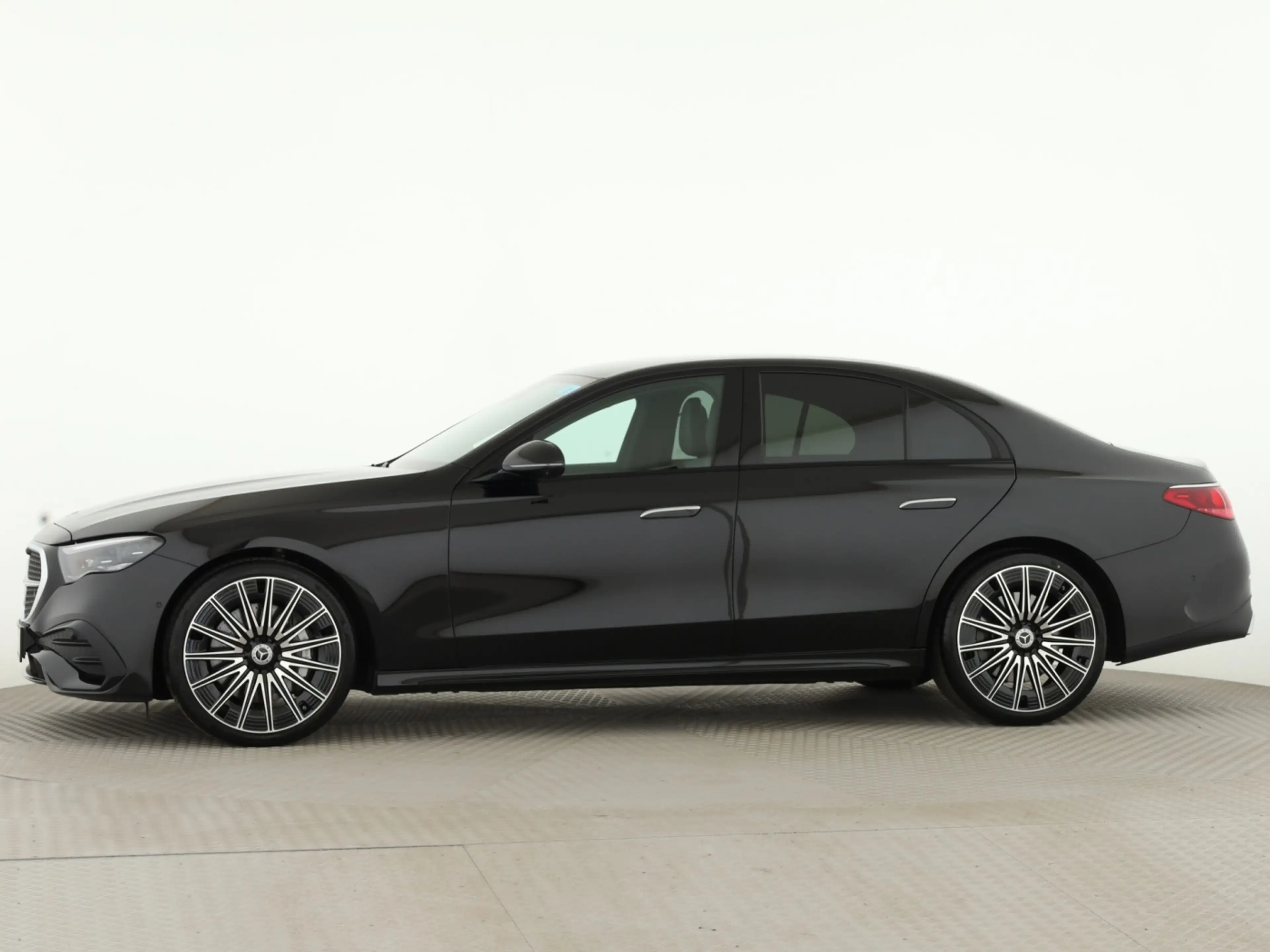 Mercedes-Benz E 450 d 4M AMG Adv Plus*Standh*Burmester*21 Zoll — photo 7