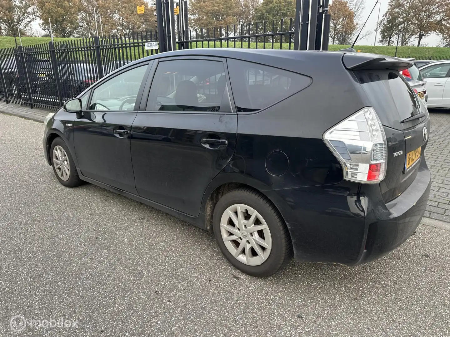 Toyota Prius+ Prius Wagon 1.8 Dynamic Business Zwart - 2