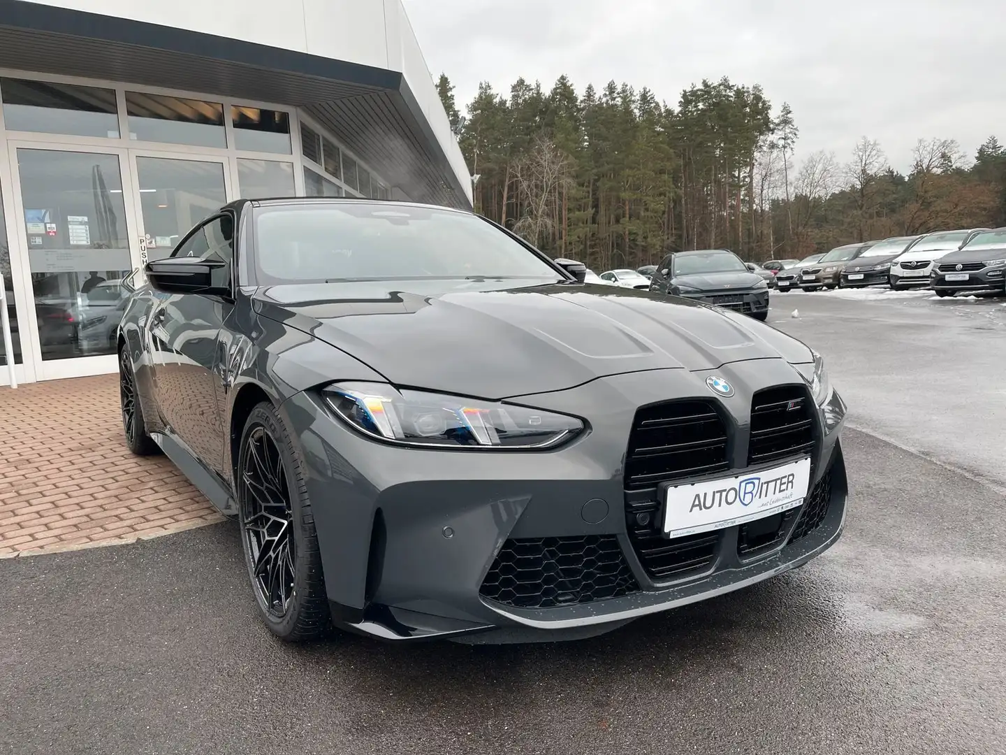 BMW M4 Competition Driving Assistant Professional... Grau - 1