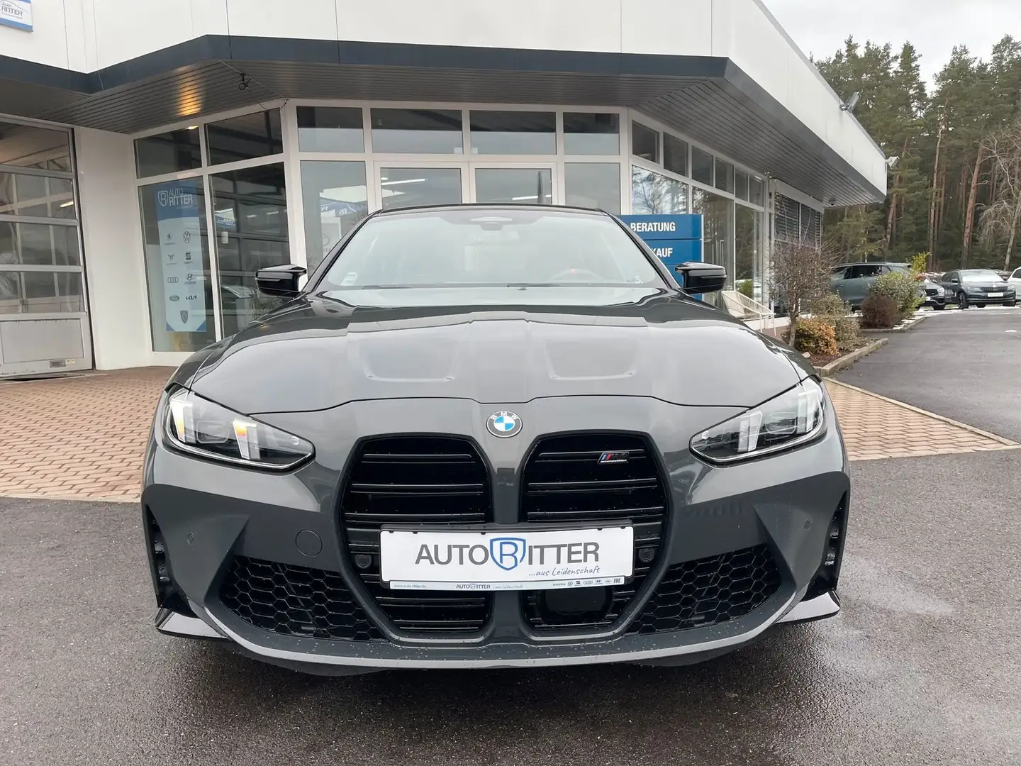 BMW M4 Competition Driving Assistant Professional... Grau - 2